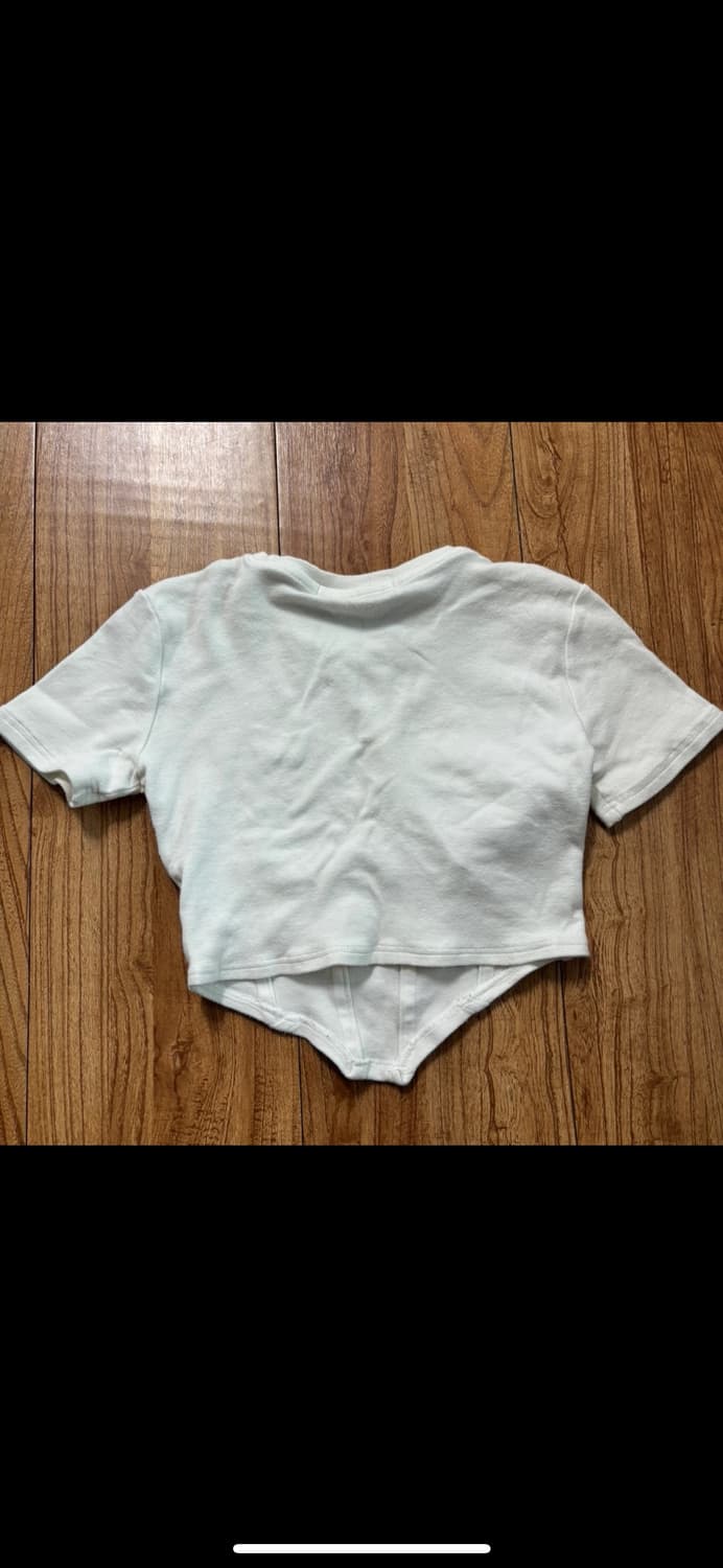 크랭크 크롭티 상품이미지2