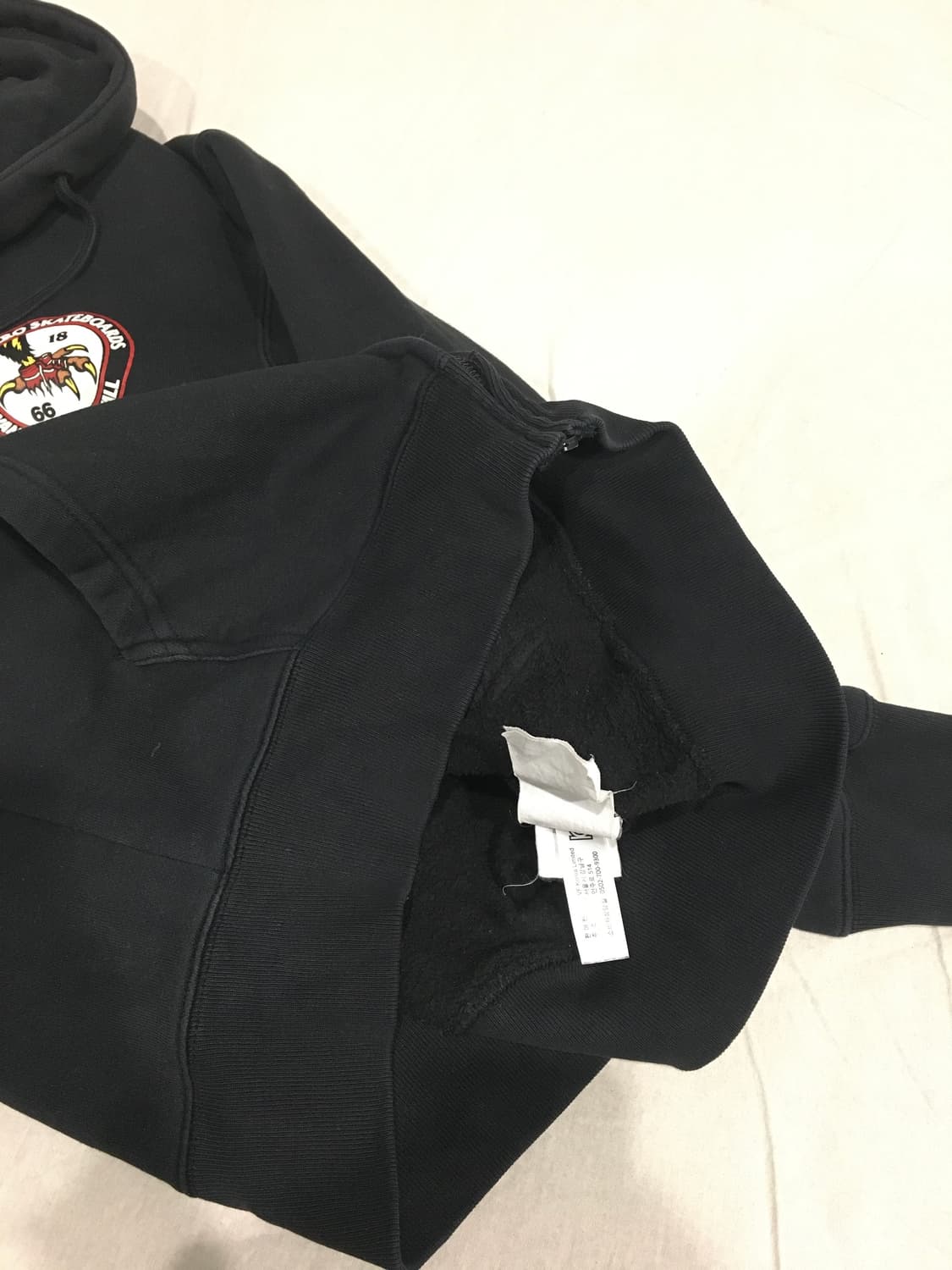 반스 백프린팅 후드집업 상품이미지6