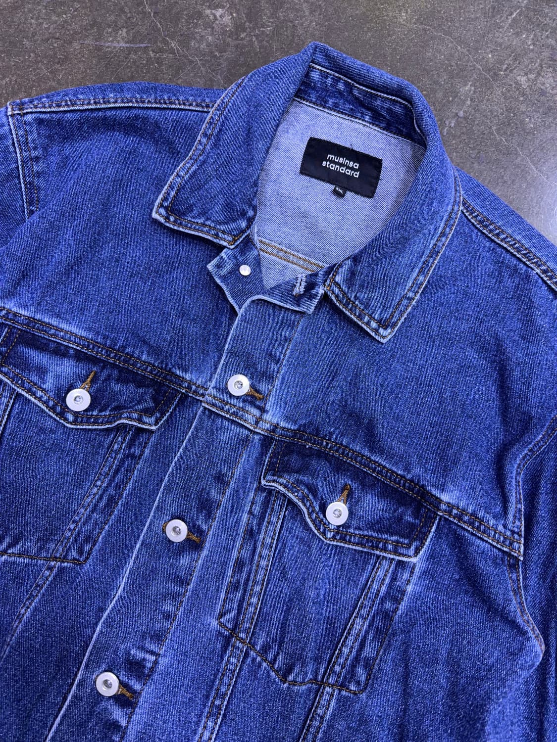 무신사스탠다드 무탠 릴렉스드 트러커 데님자켓 미디엄 인디고 2XL 상품이미지6