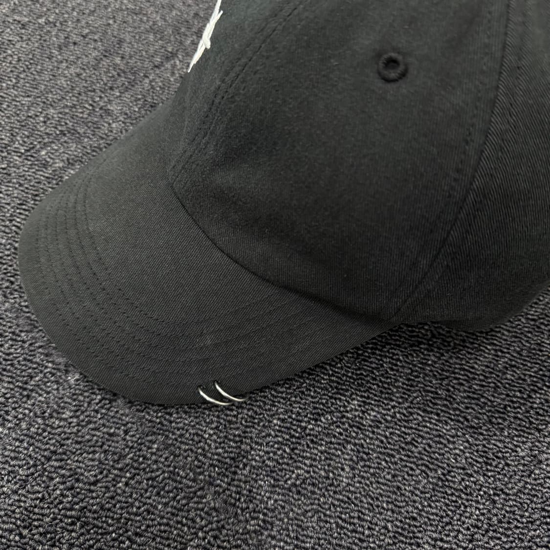 베트멍 x 리복 아나키링 볼캡 모자 상품이미지3