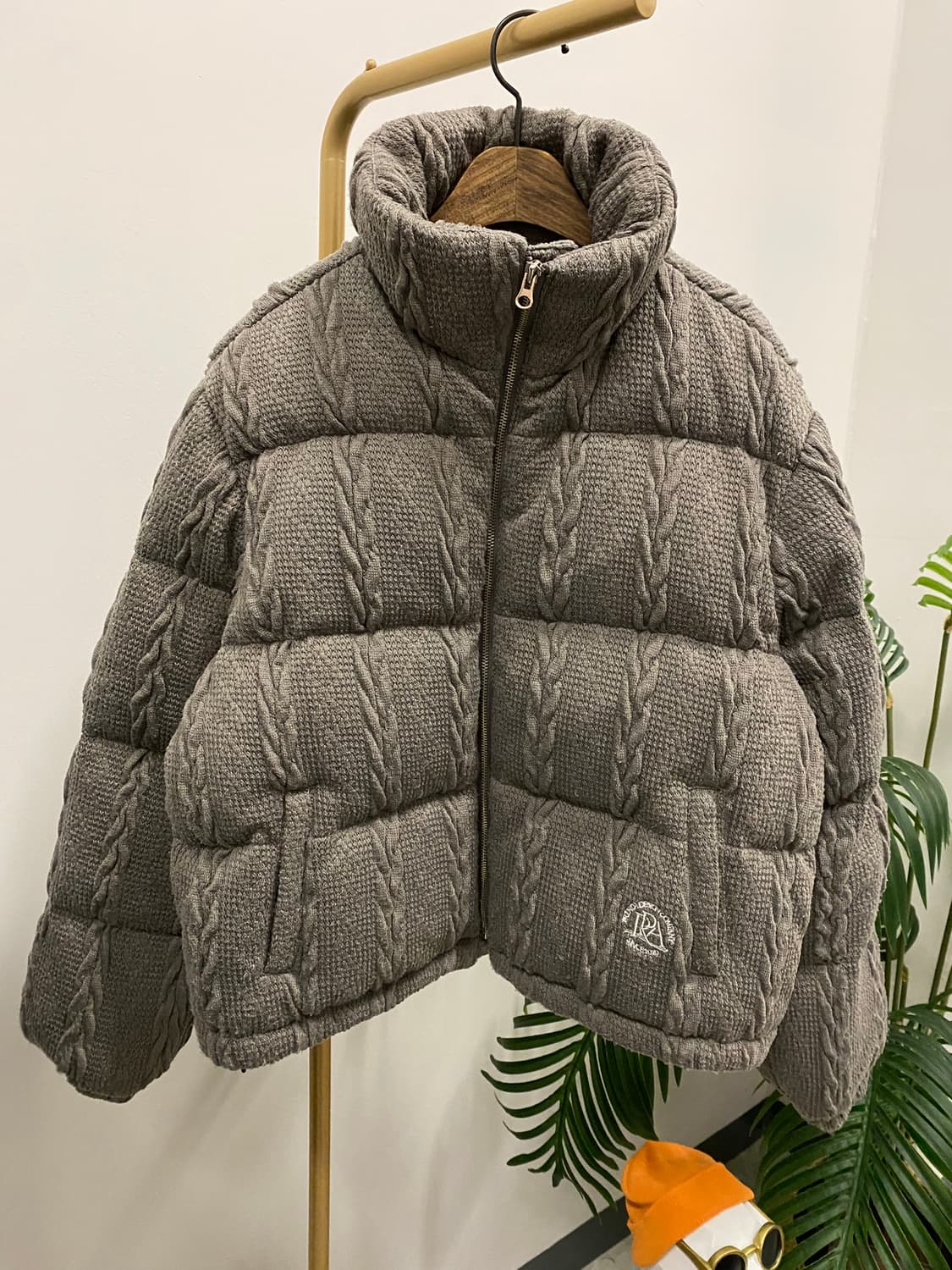 프렌다 니트패딩 그레이 상품이미지1