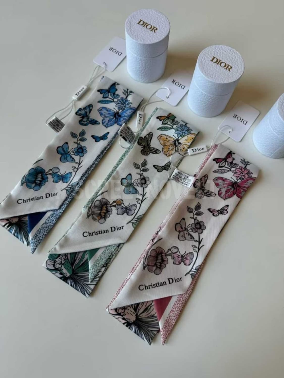 디올 실크 방도 스카프 풀박스 풀박스  상품이미지3