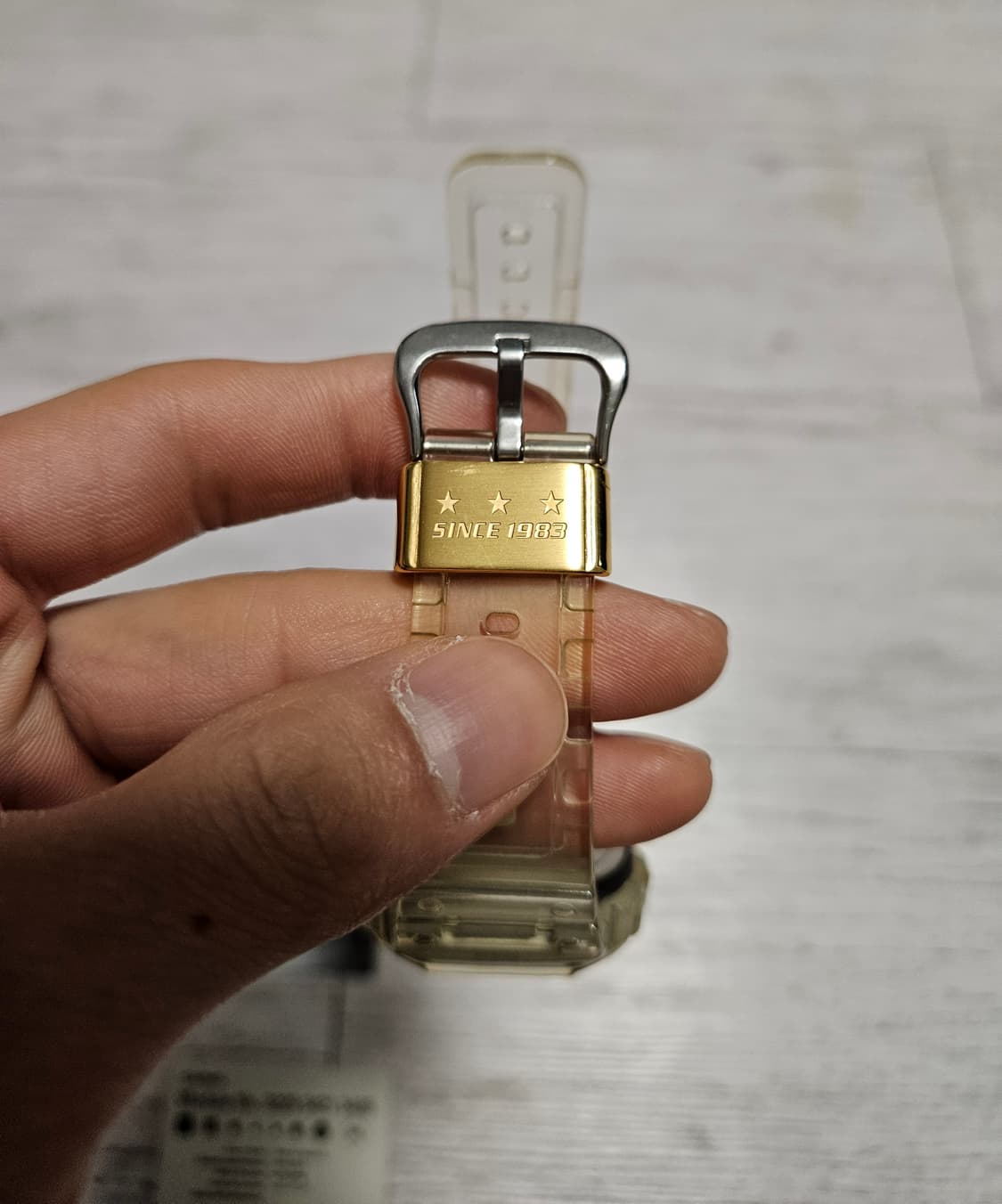 지샥x디스이즈네버댓 DW-5600TINT23-7DF 스켈레톤 상품이미지4