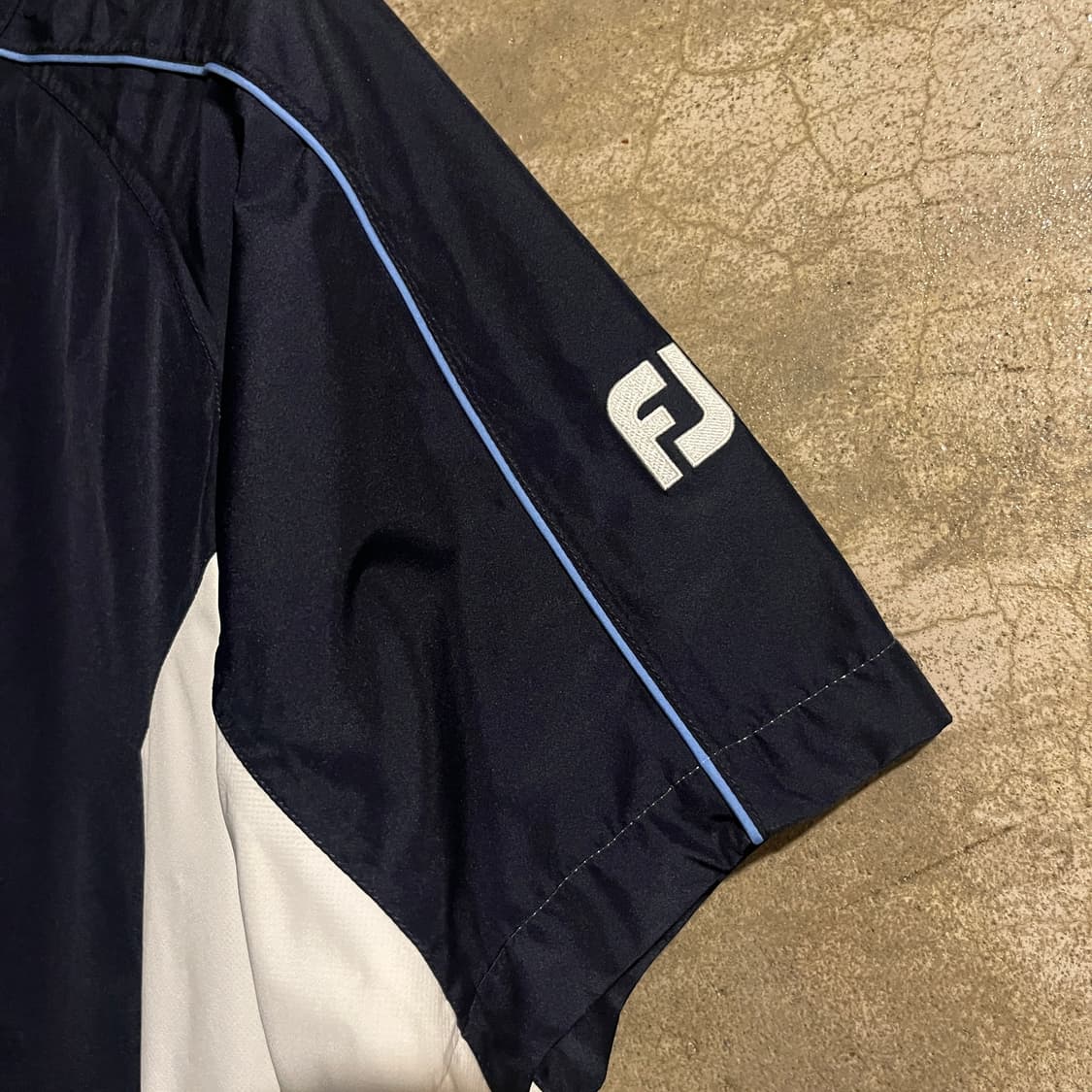 풋조이 반집업 반팔 바람막이 상품이미지3