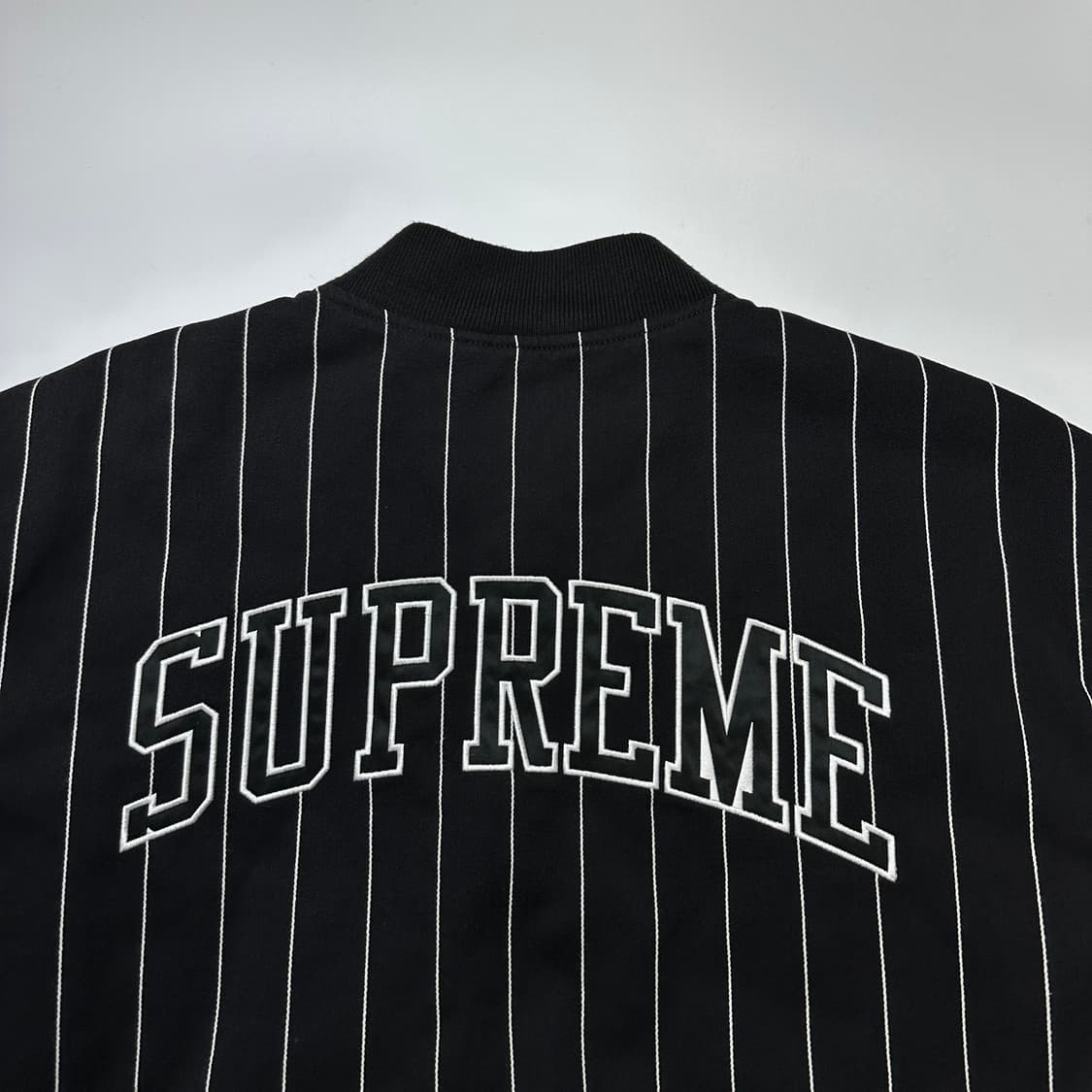 SUPREME Pinstripe Varsity 슈프림 바시티 자켓 상품이미지9