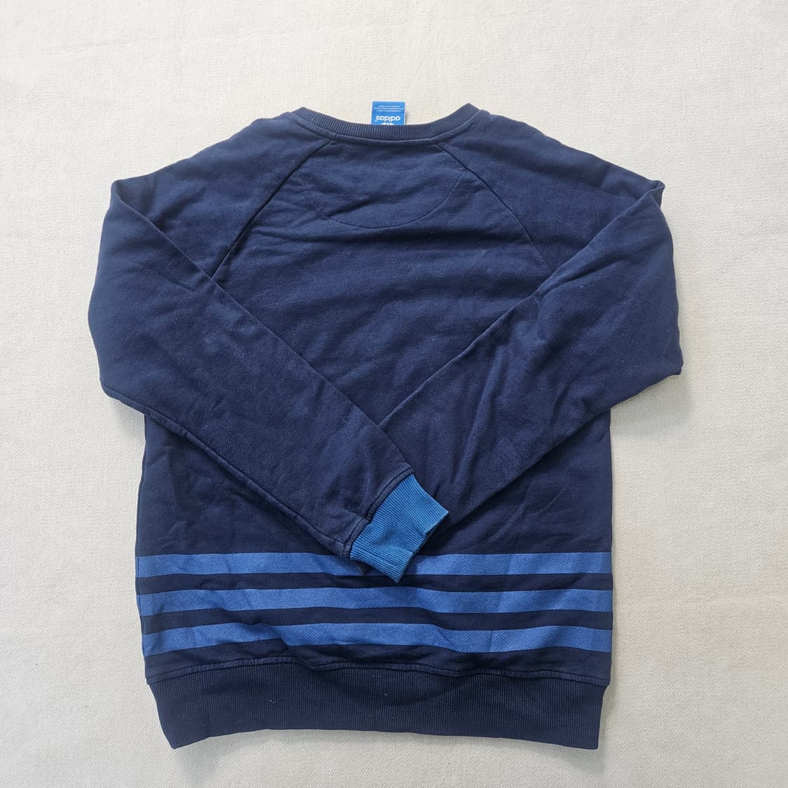 100 아디다스 네이비 맨투맨 0304Y 상품이미지2