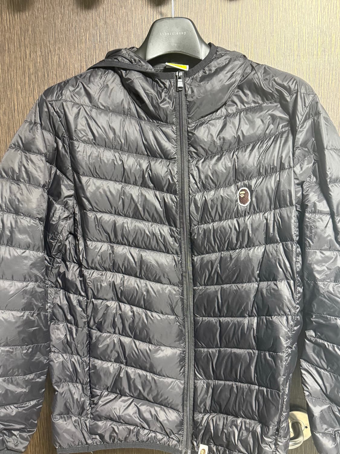 베이프 경량패딩 L 상품이미지1