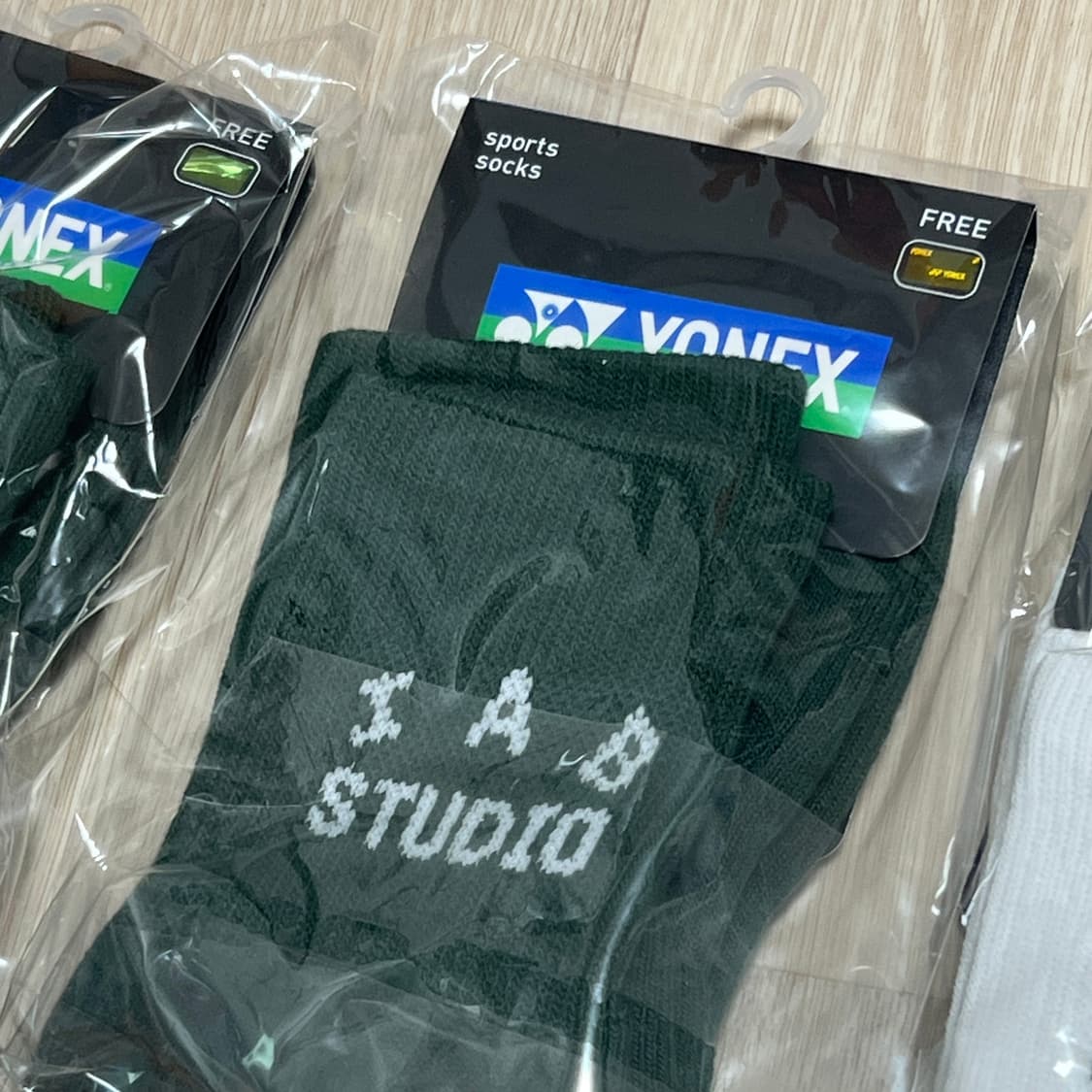 아이앱 스튜디오 x 요넥스 삭스 3개 상품이미지2