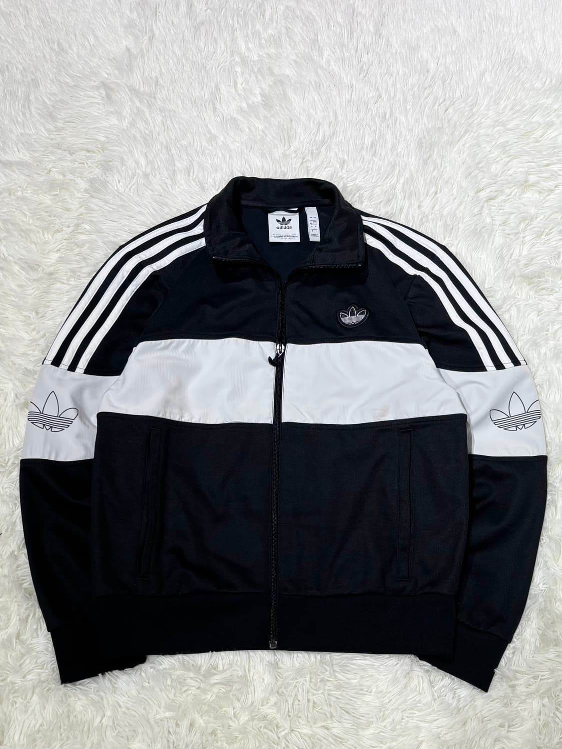 아디다스 블랙 트랙탑 상품이미지4