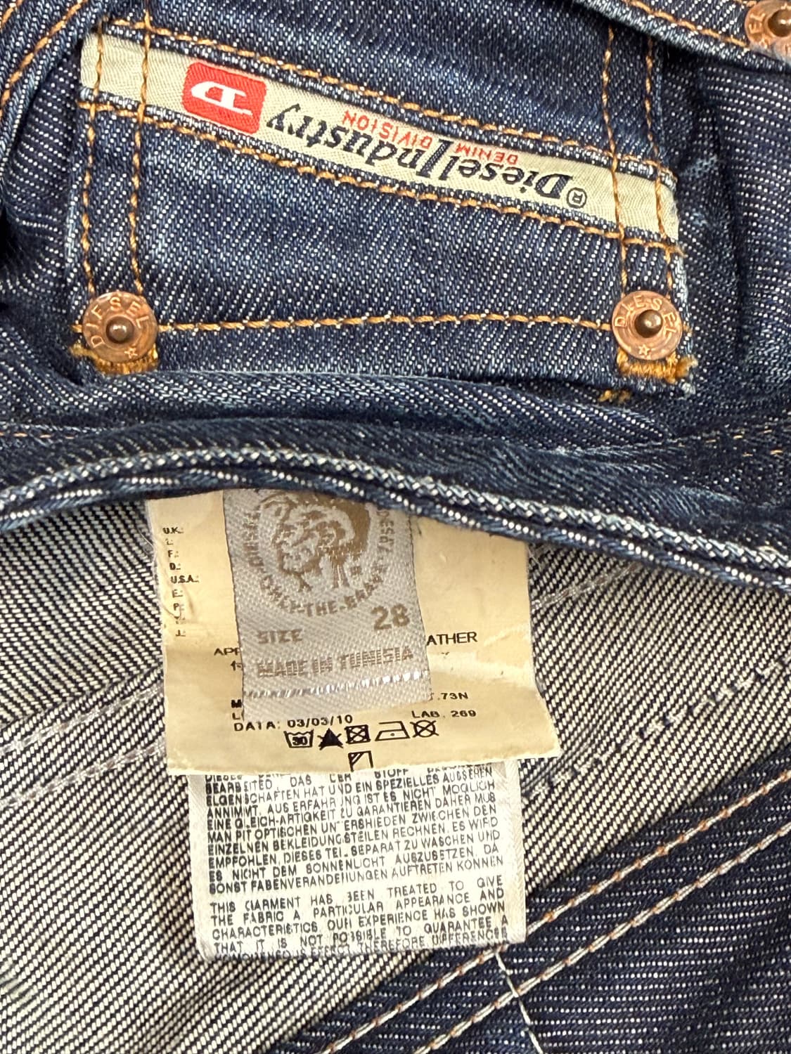 디젤 자티니 0073N 부츠컷 플레어진 데님팬츠 28x32 상품이미지4