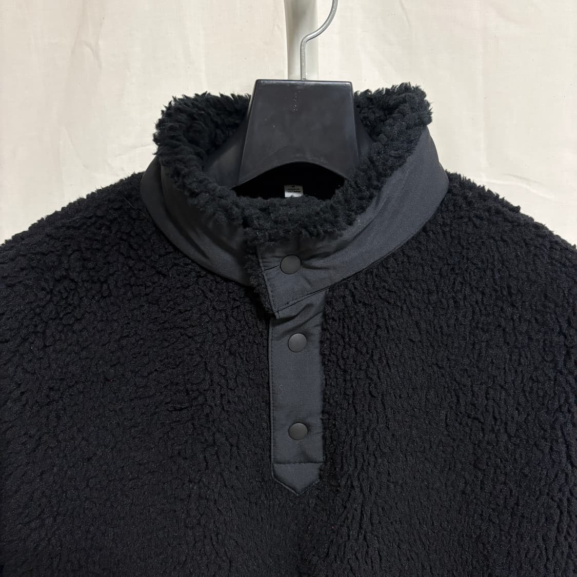 유니클로 X 화이트마운티니어링 후리스 스냅 풀오버 / 블랙, M 상품이미지4