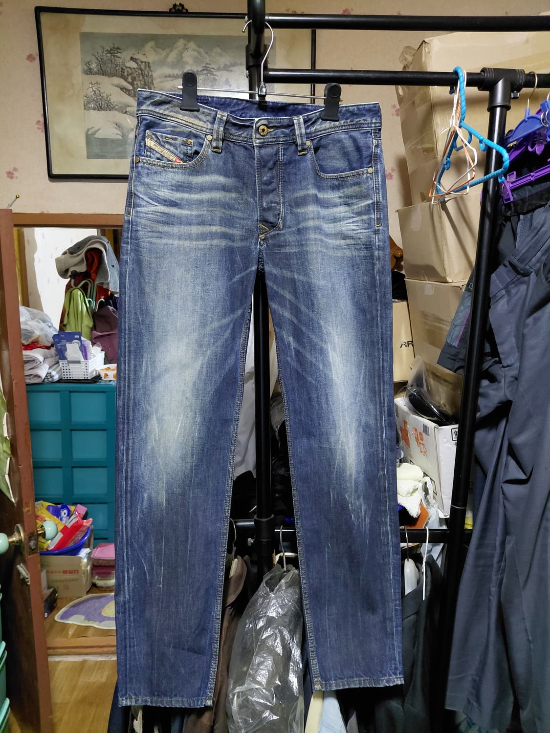 [디젤]라키(LARKEE-T)803M 레귤러테이퍼드핏 데님 청바지 31 상품이미지1