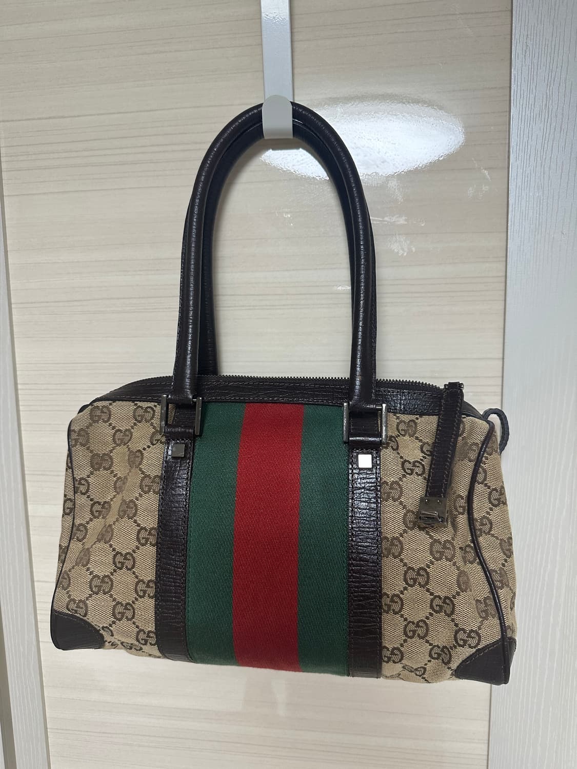 구찌 숄더백 상품이미지1