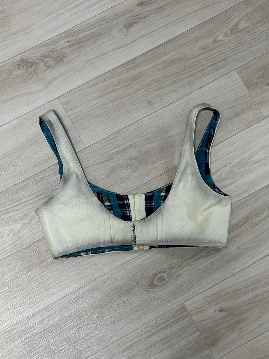 h&m 프리미엄 셀렉션 레더 탑 상품이미지2