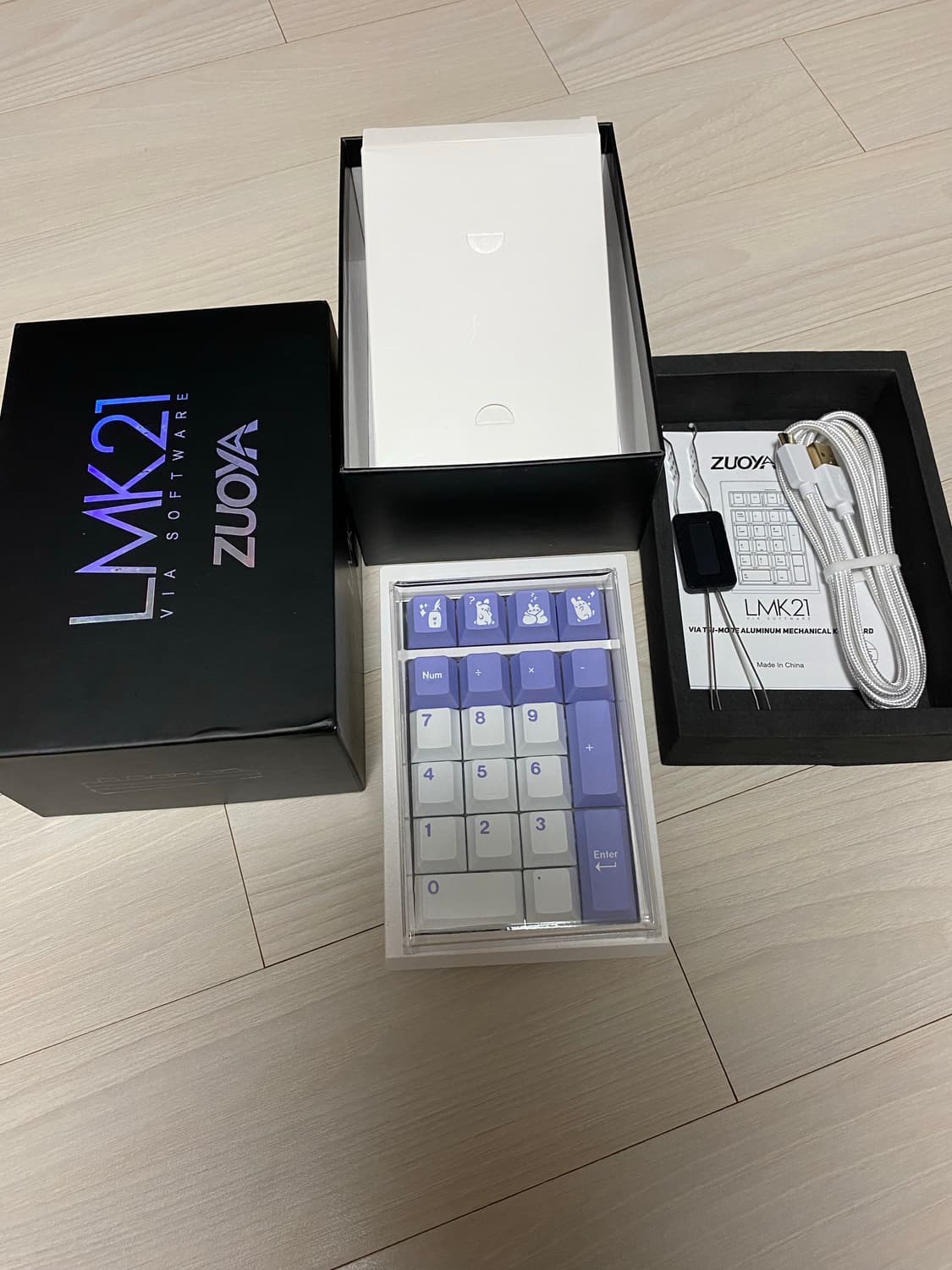 풀박스)LMK21 넘버패드+축+키캡+아크릴덮개 상품이미지4