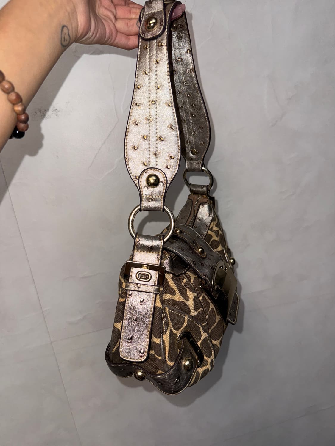 Metal silver brown y2k buckle 숄더백 상품이미지3