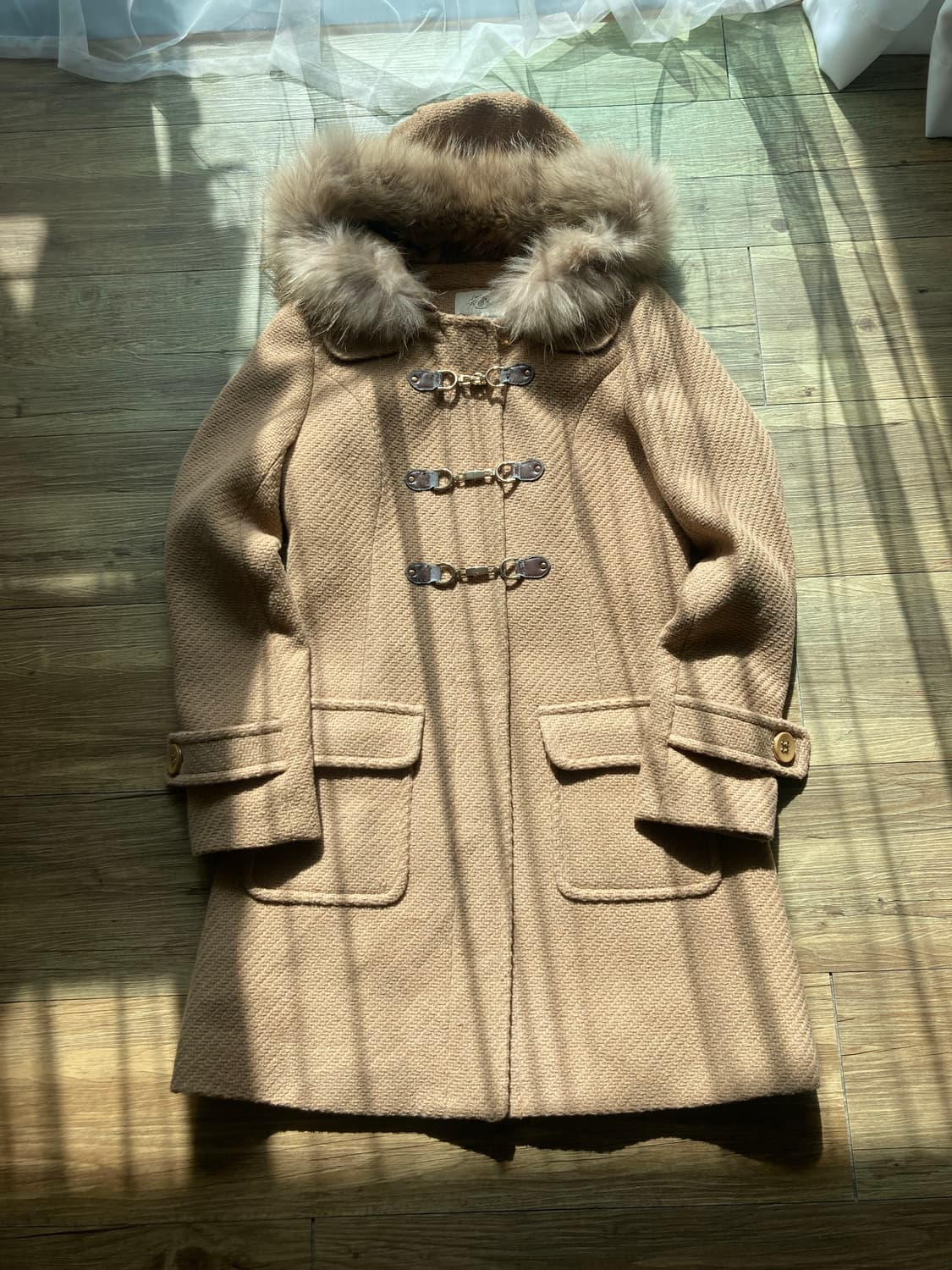 사와코 하구미 슈가슈가룬 바닐라 오네갸루 화이트 갸루 토키털 퍼 코트  상품이미지1