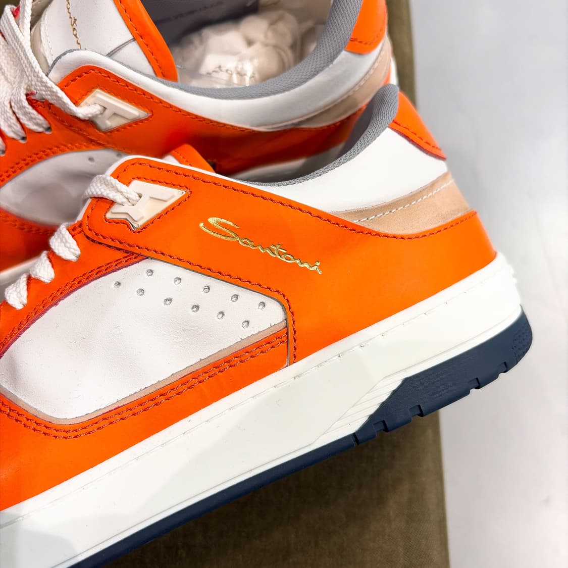(정품/새상품) SANTONI 산토니 남성 오렌지 화이트 레더 스니커즈  상품이미지4