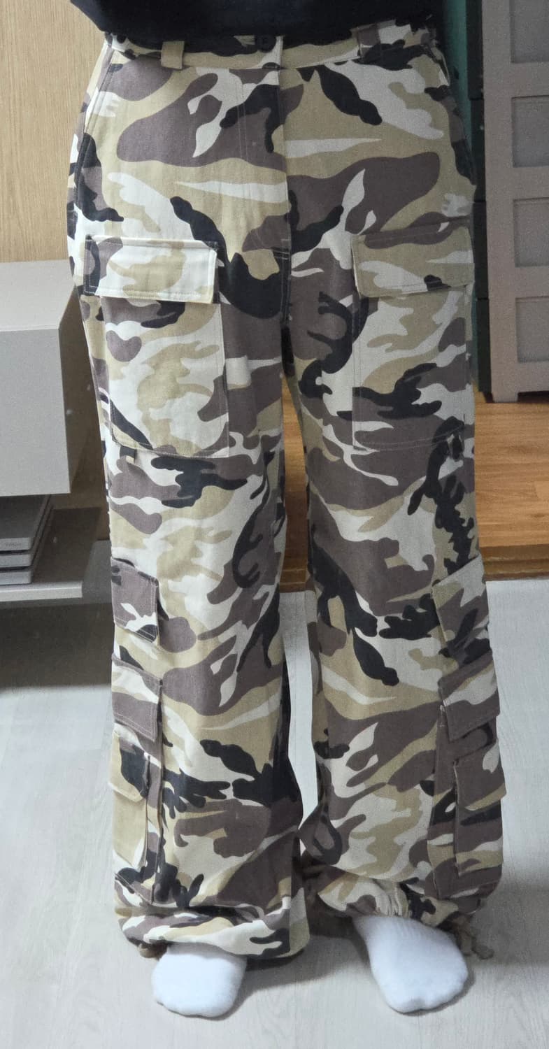 (착샷) 선데이오프클럽 카모플라주 카고 바지  상품이미지9