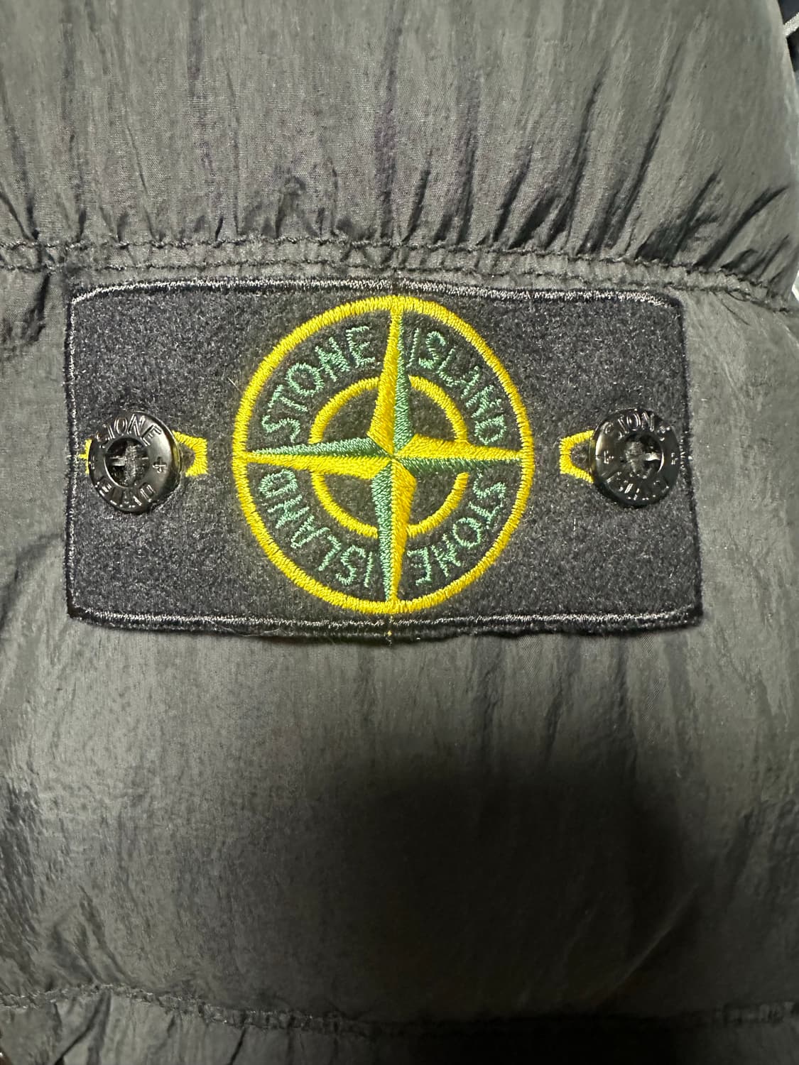 [스톤아일랜드][L]24FW 크링클랩스 후드 다운 자켓 패딩 블랙 상품이미지3