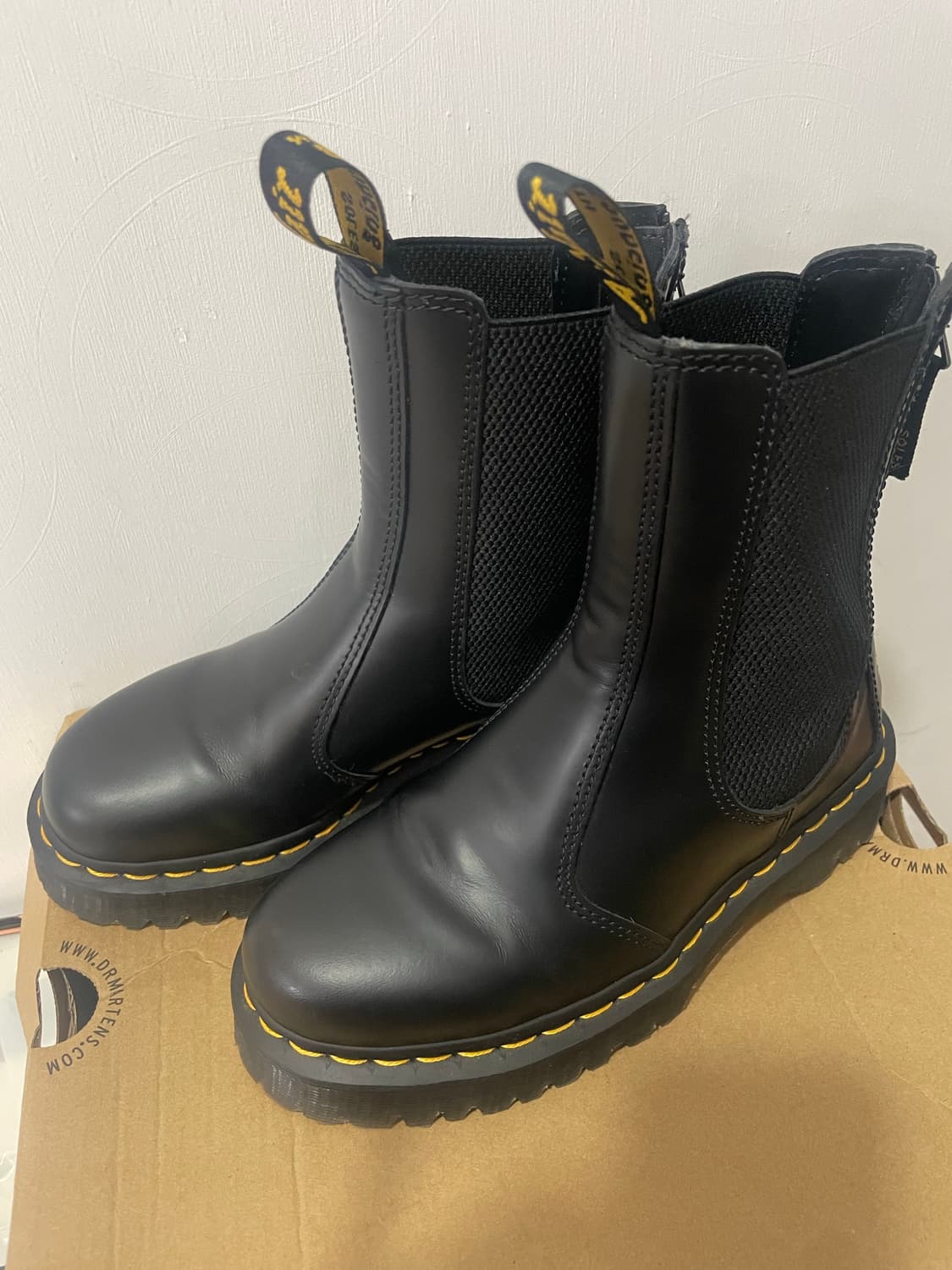 닥터마틴 2976 하이벡스 w집 첼시부츠 230 상품이미지2