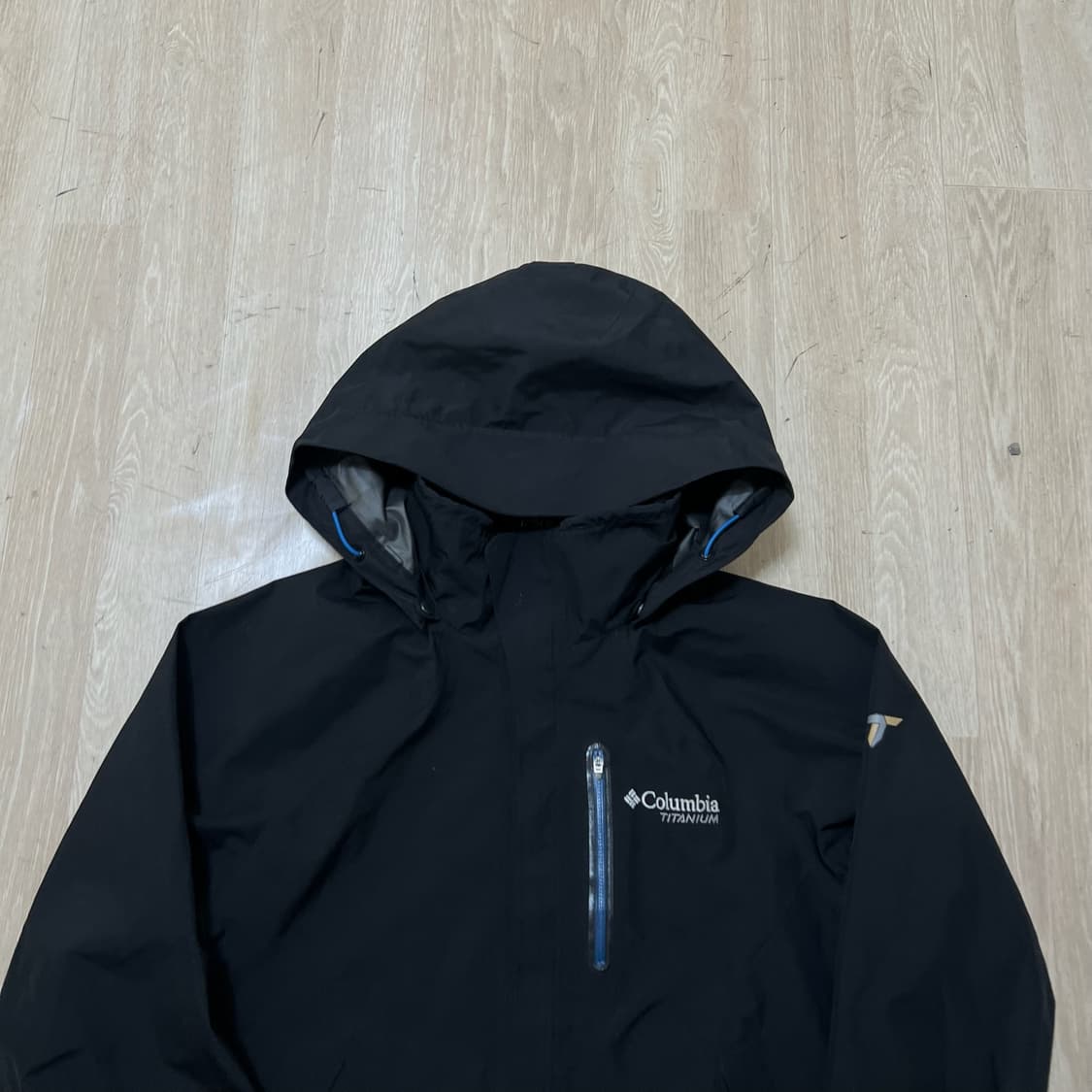 컬럼비아 고어텍스 티타늄 바람막이 자켓 L/100  상품이미지2