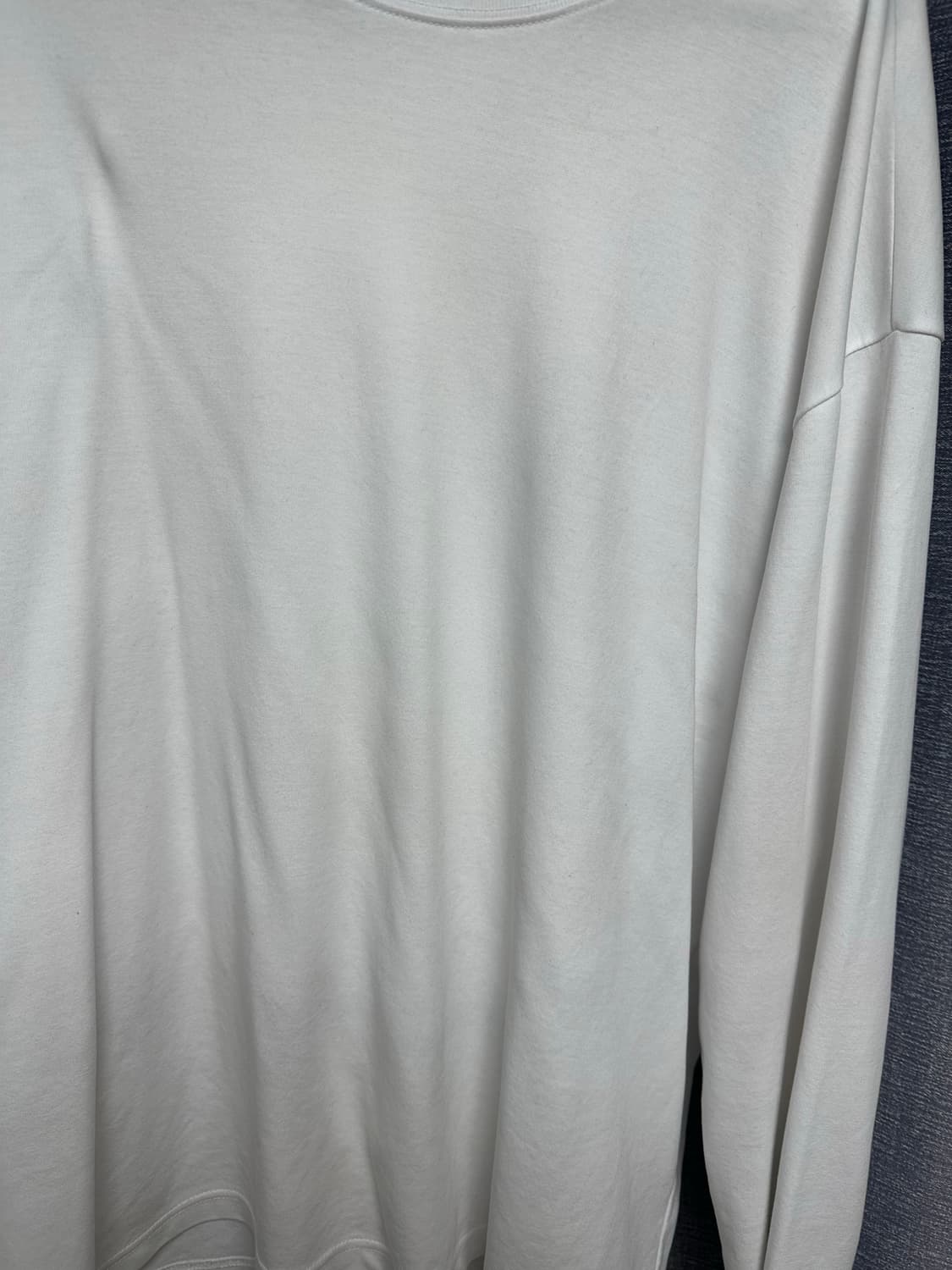 리우아 세미오버 롱슬리브 L 상품이미지2