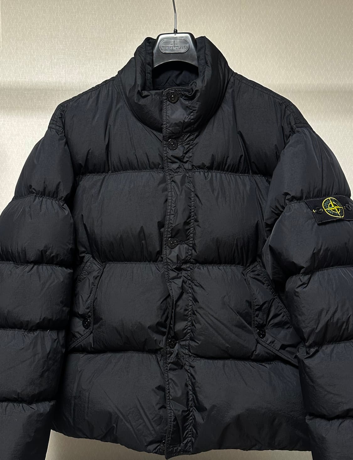 스톤아일랜드 크링클랩스 패딩 24fw L(105) 국내판 상품이미지1