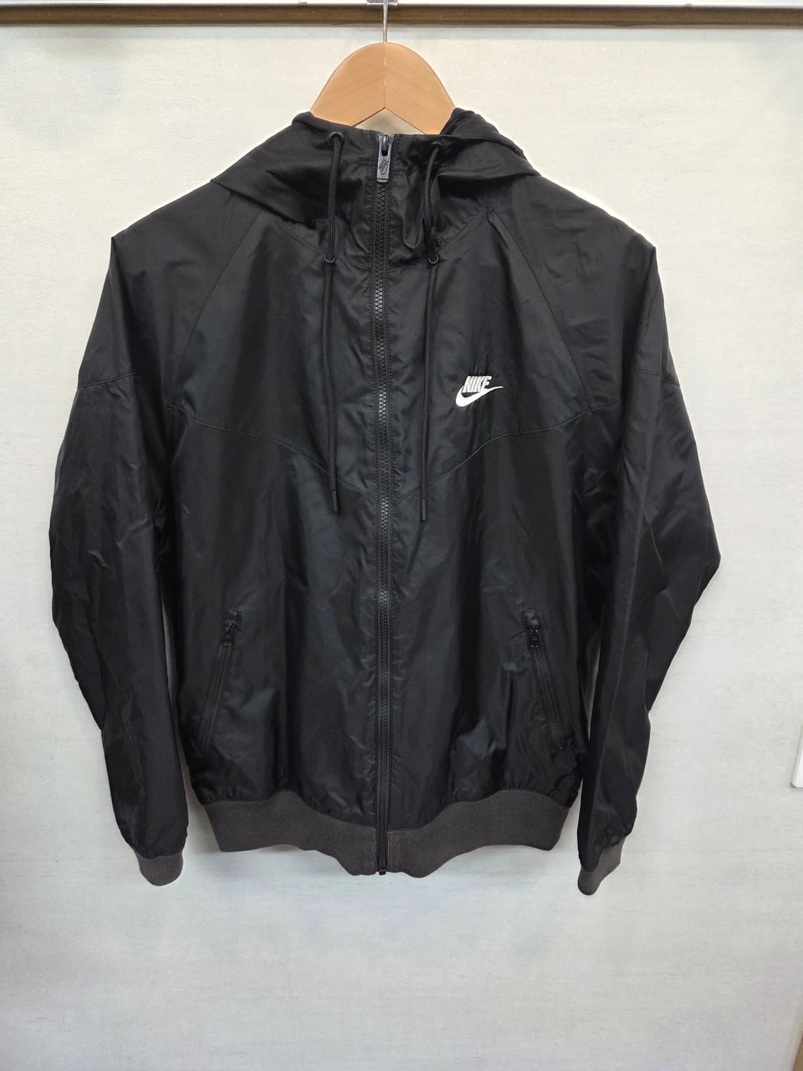 나이키 윈드러너 바람막이 후드자켓 M 상품이미지1