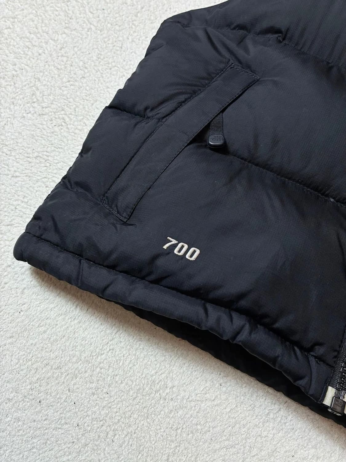 노스페이스 구스다운 크롭 눕시 패딩 조끼 PN7156 상품이미지4