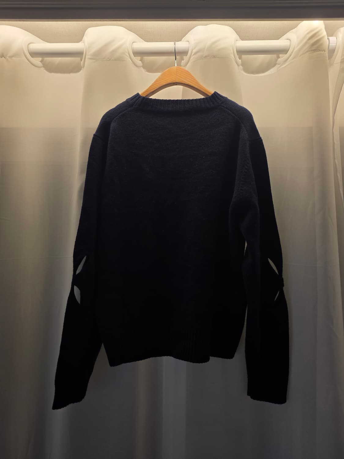 [L] stefancooke 슬래시 니트 상품이미지3