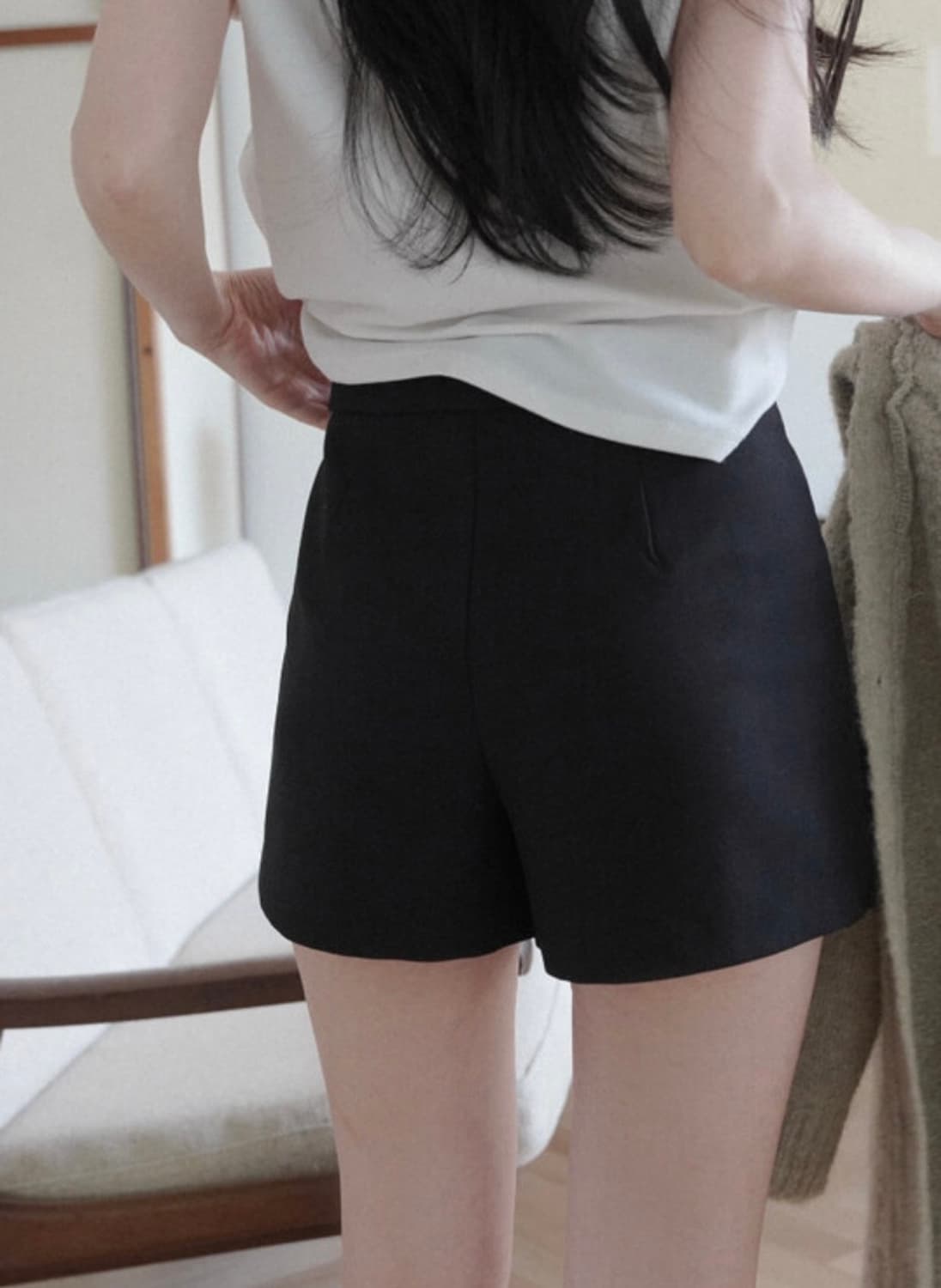 Uur 유유알 브리드 랩 스커트-팬츠 [블랙] 상품이미지4