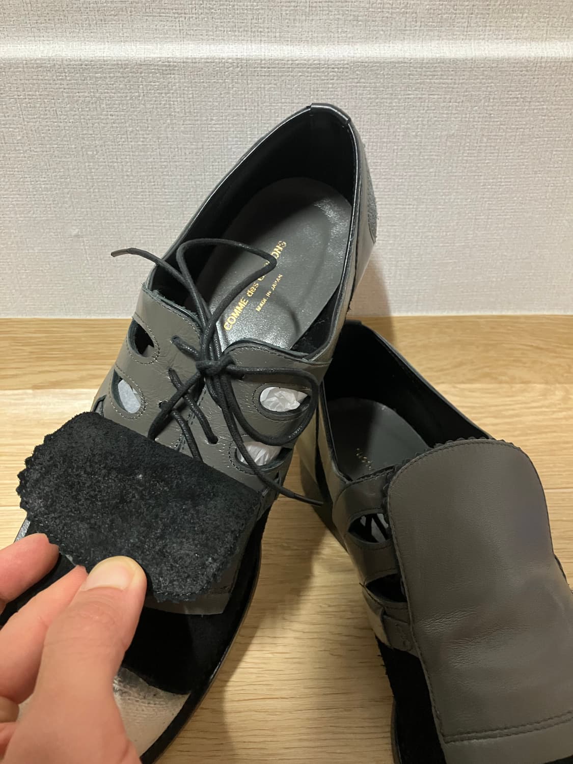 Comme des garcons 컷아웃 더비슈즈 상품이미지5