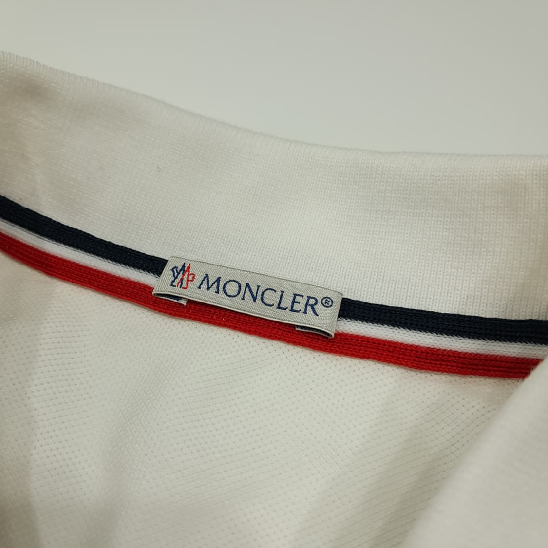 CK052 M 몽클레어 트리콜로르 화이트 반팔 폴로 티셔츠 상품이미지3