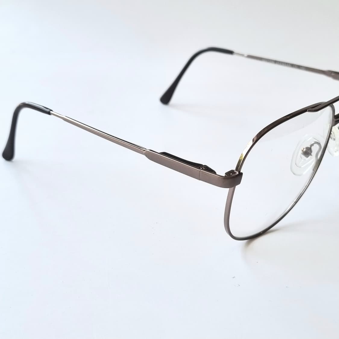 데드스탁 클래식의 정석, 빈티지 보잉 메탈 안경테 765 상품이미지7