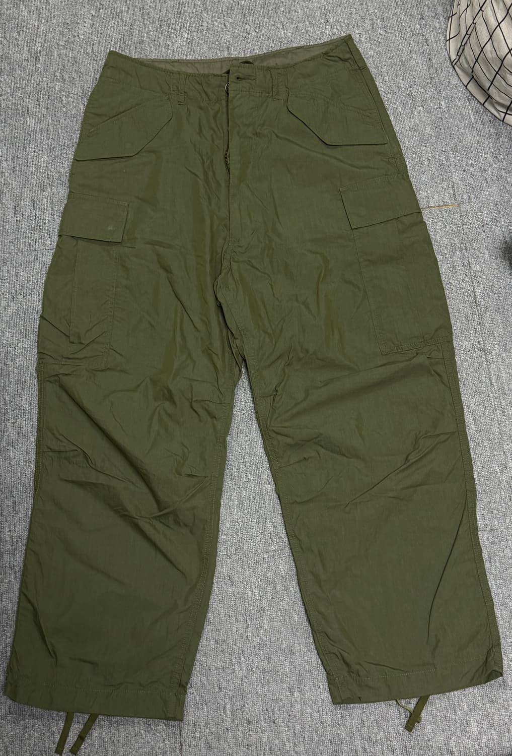 빔즈 BEAMS big 6 pocket cargo pants 상품이미지1