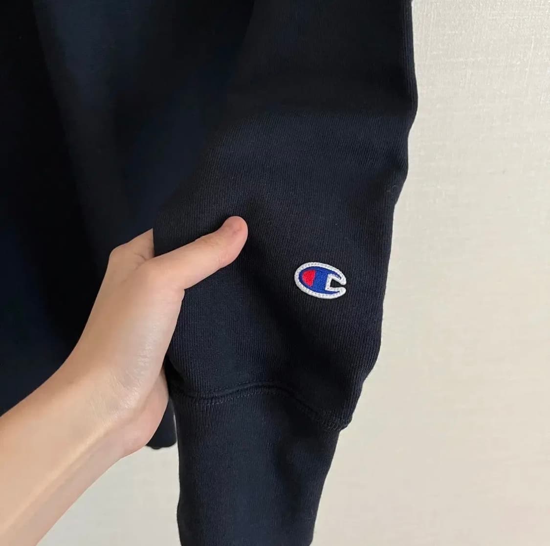 챔피온 리버스위브 맨투맨 네이비 상품이미지3