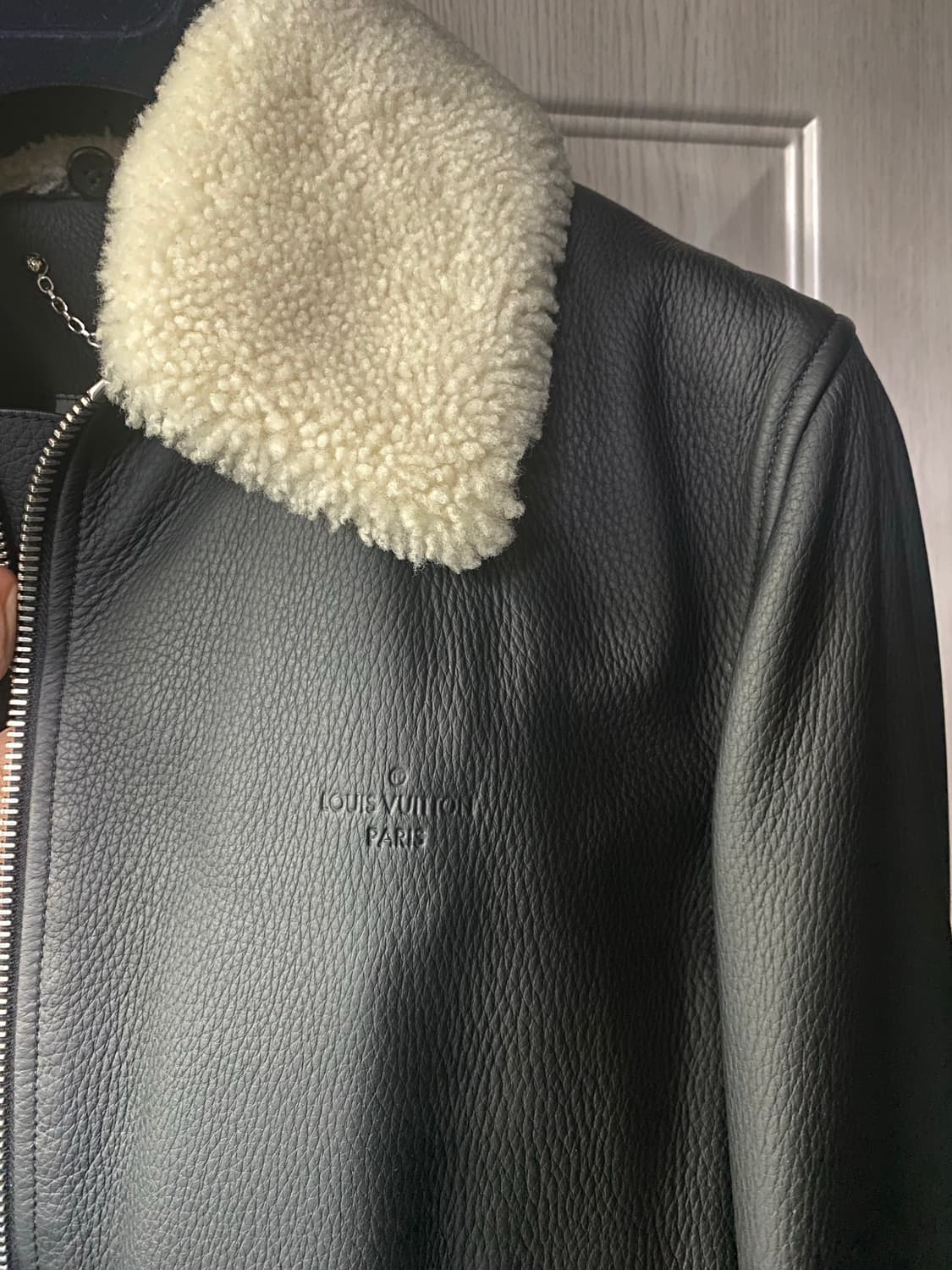 루이비통 사슴 가죽 자켓 무스탕 에비에이터 상품이미지2