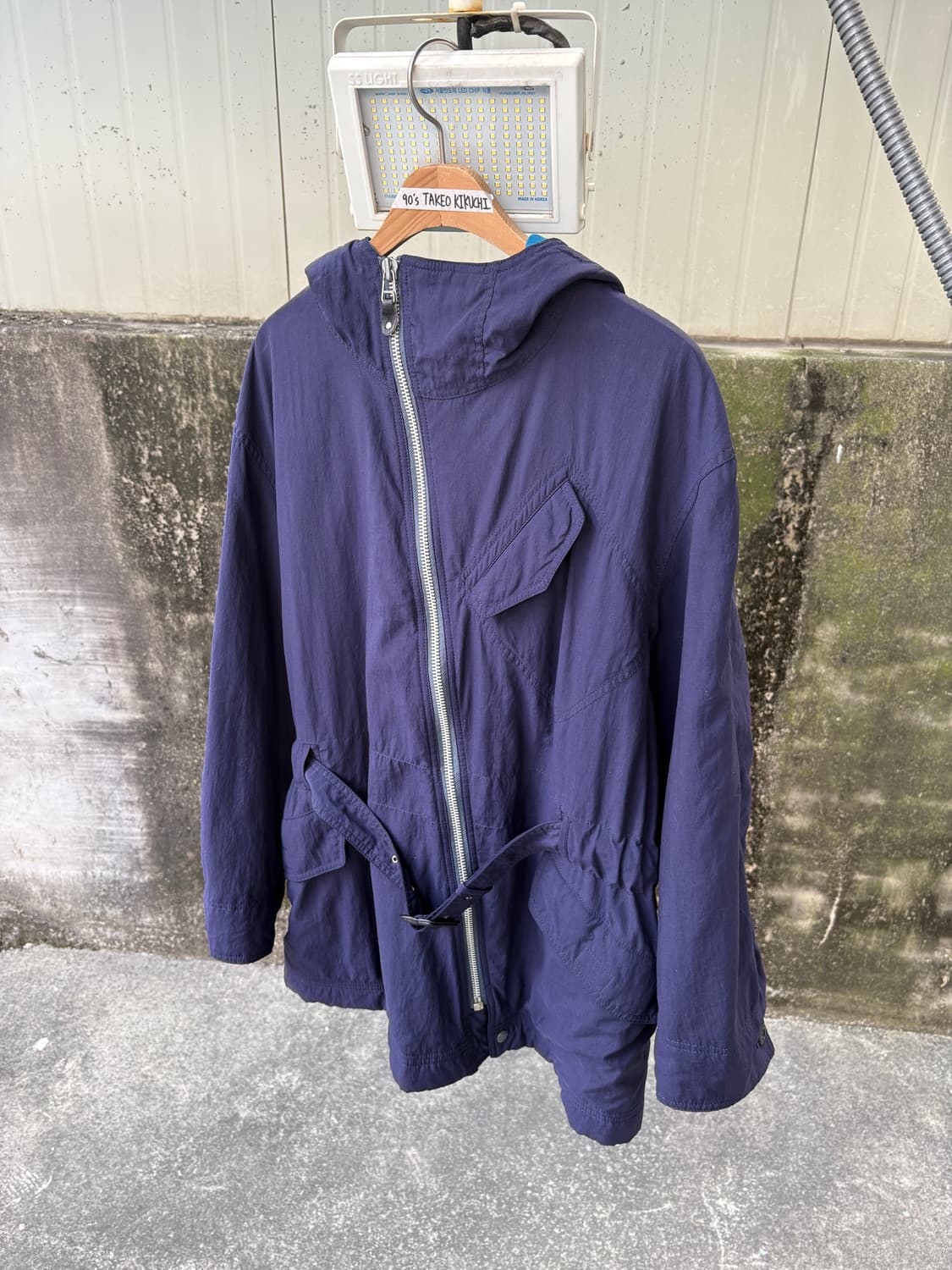 90‘s 타케오키쿠치 아카이브 비대칭 벨티드 자켓 상품이미지3