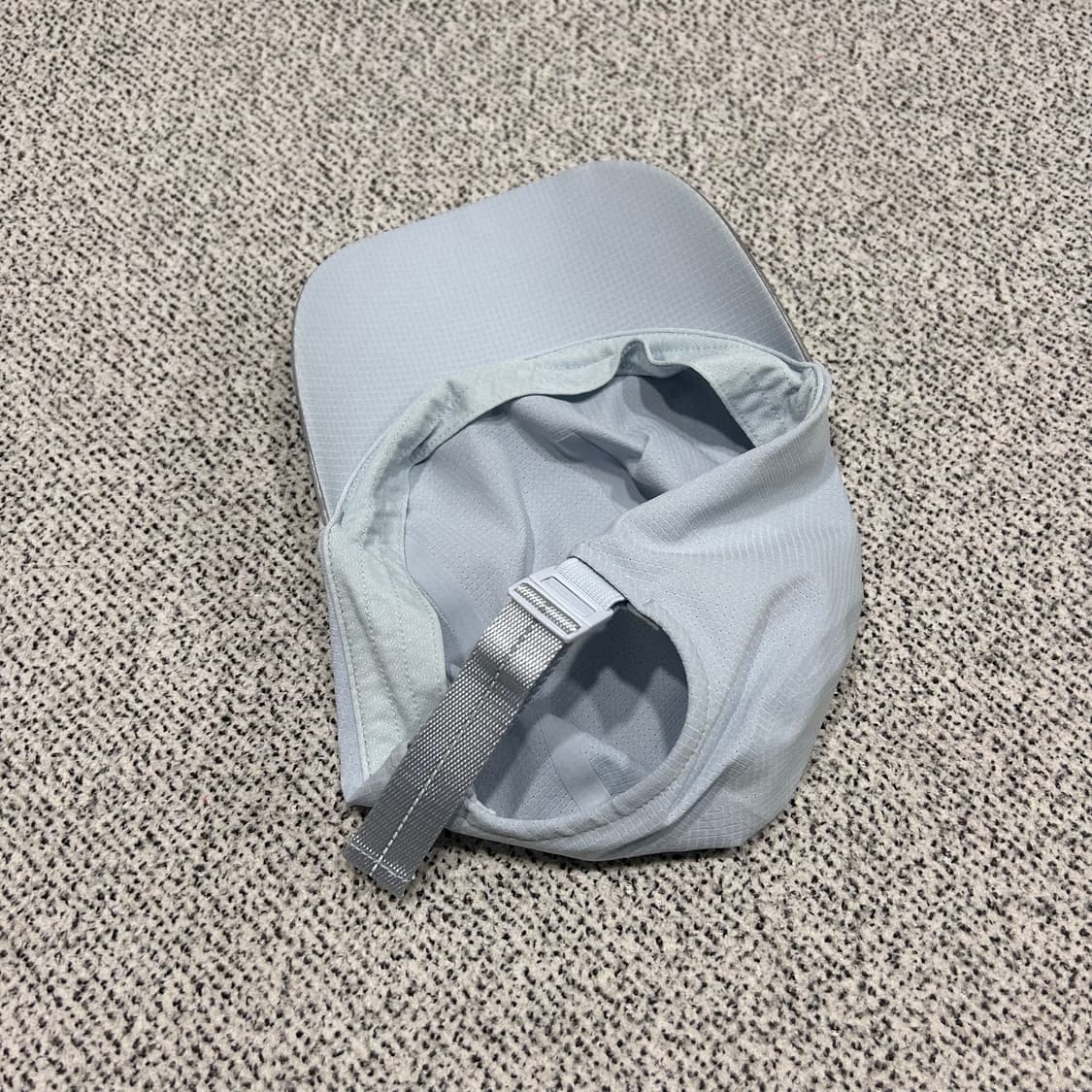 룰루레몬 캡 상품이미지2