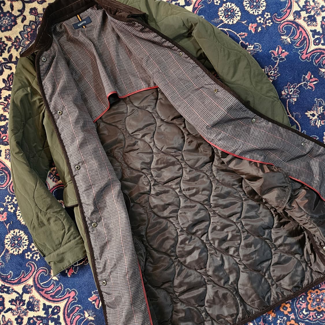 헤지스(HAZZYS) 코듀로이 카라넥 퀄팅 코트 90size 상품이미지8