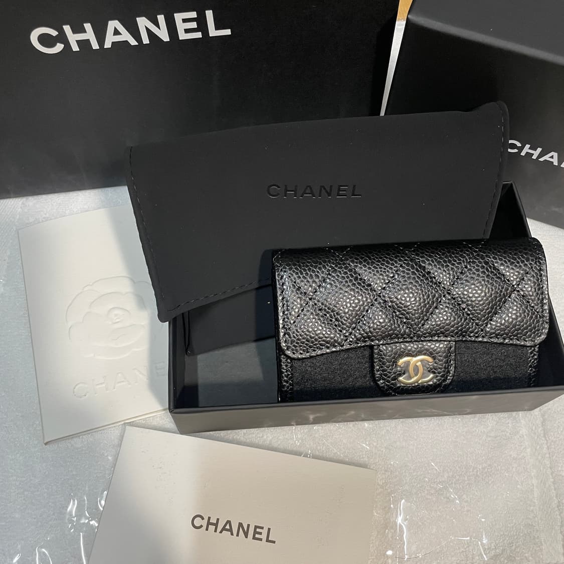 샤넬 클래식 카드지갑 캐비어 블랙 새상품 상품이미지1