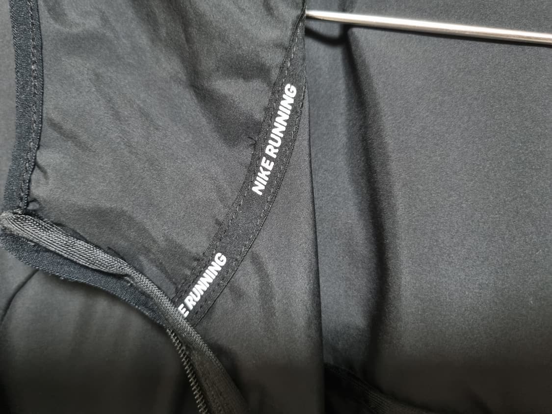 남성 (하자) 빅사이즈 나이키 에션셜 경량 바람막이 상품이미지5