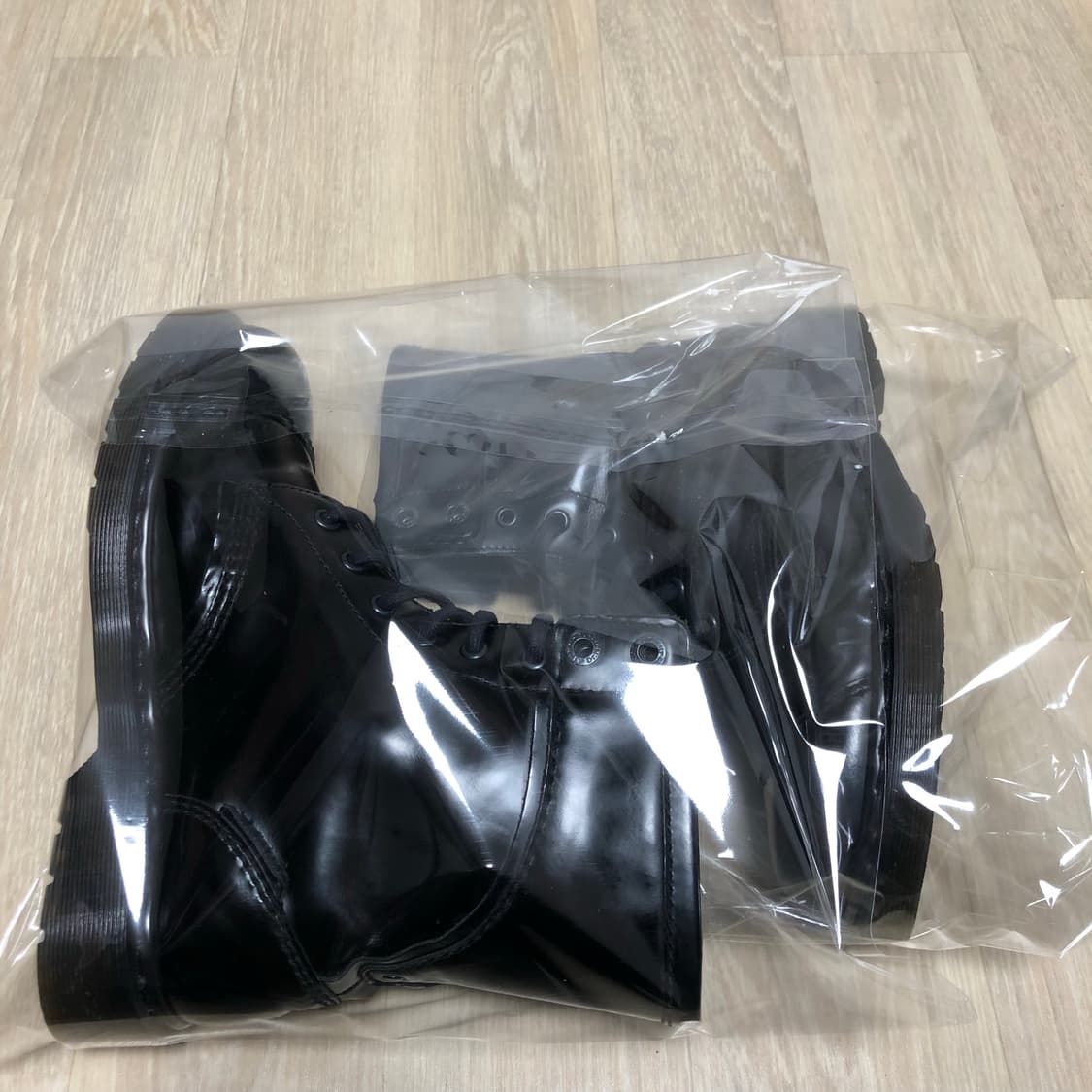 (250) 닥터마틴 Dr.martens 8홀 스무스 트라이엄프 부츠 블랙 상품이미지10