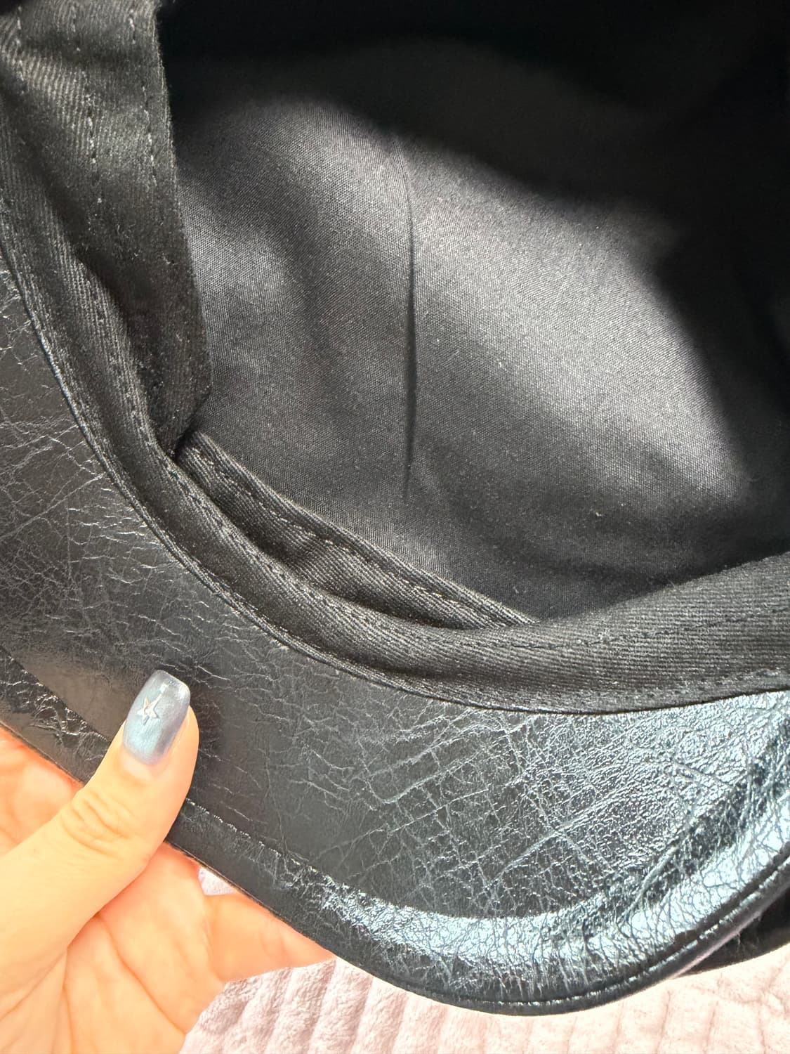 어썸니즈 CLASSIC HUNTING CAP_LEATHER BLACK 상품이미지6