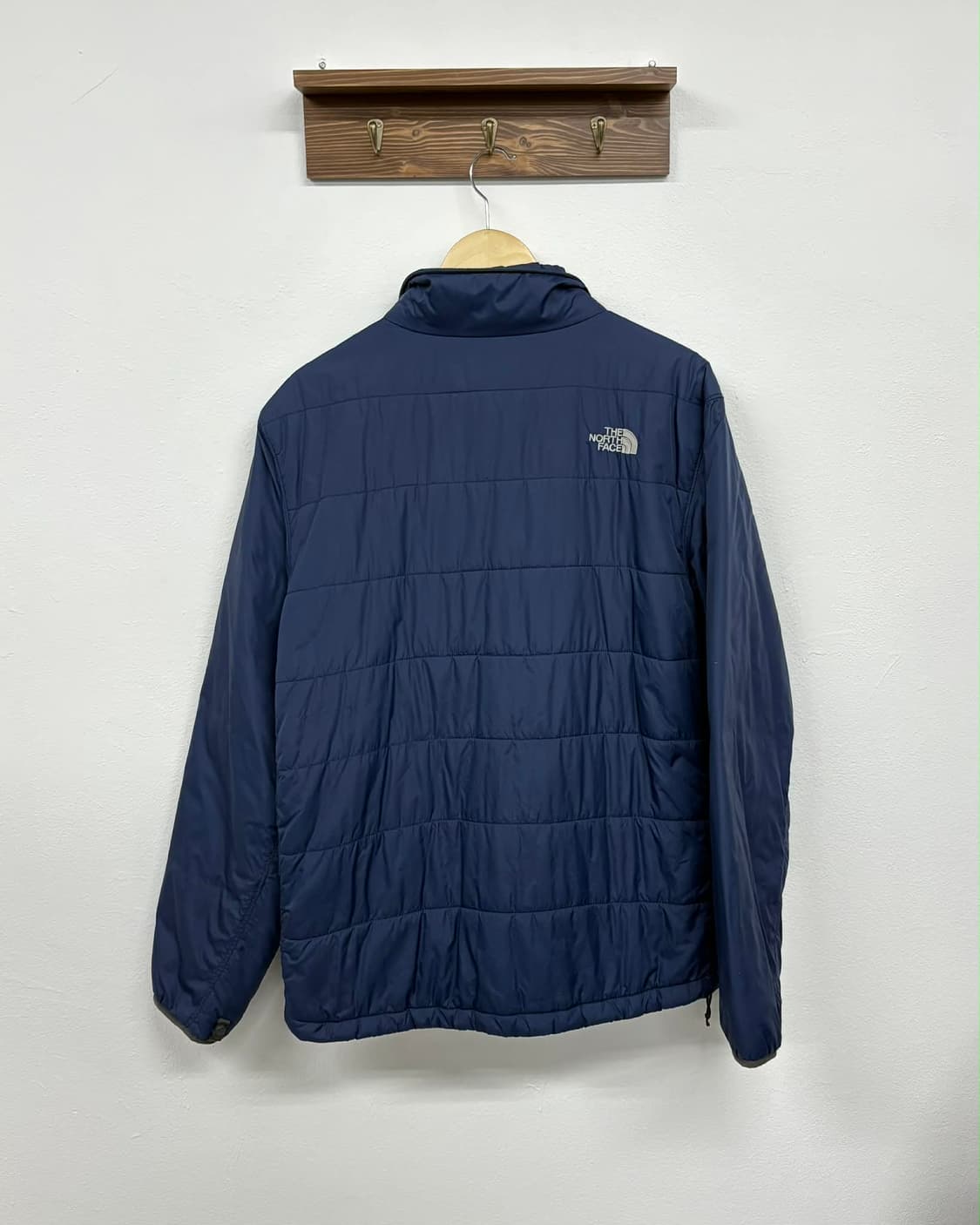 [L] 노스페이스 네이비 라이트웨이트 패딩 상품이미지2