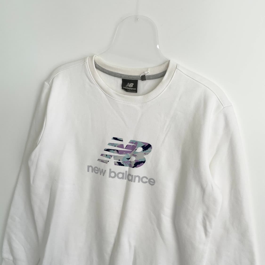 A2 뉴발란스 새상품 기모 맨투맨 95사이즈 상품이미지2