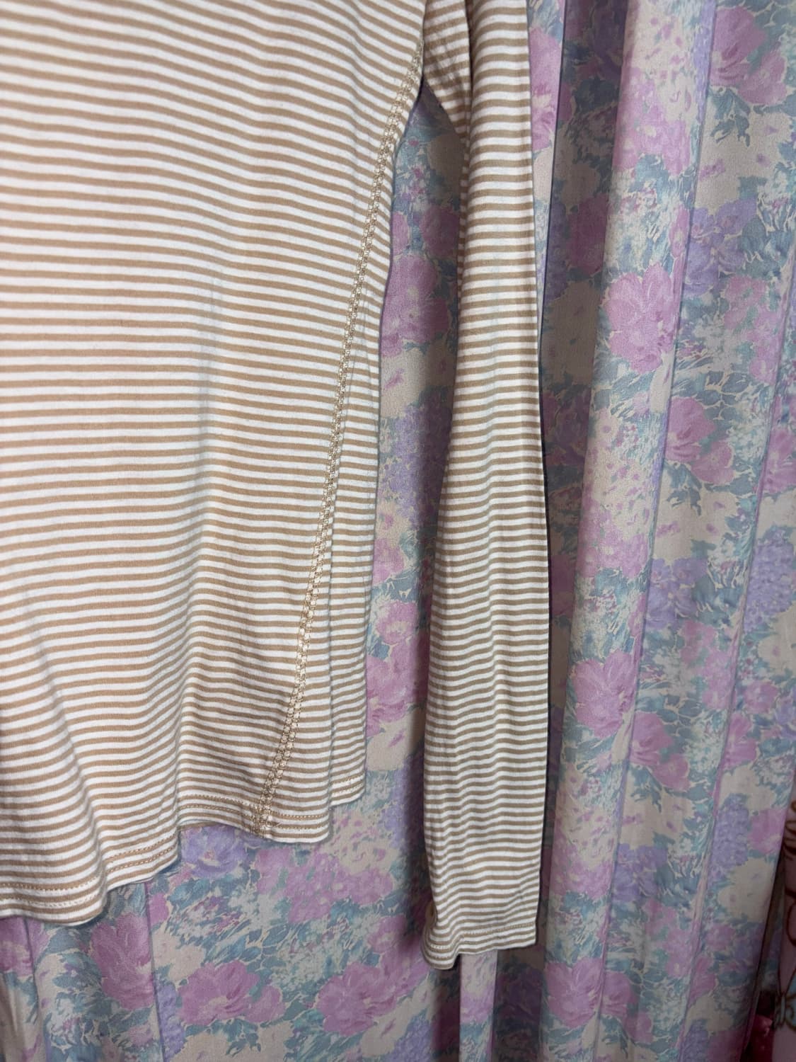 베이지 스트라이프 이너 티셔츠 상품이미지7