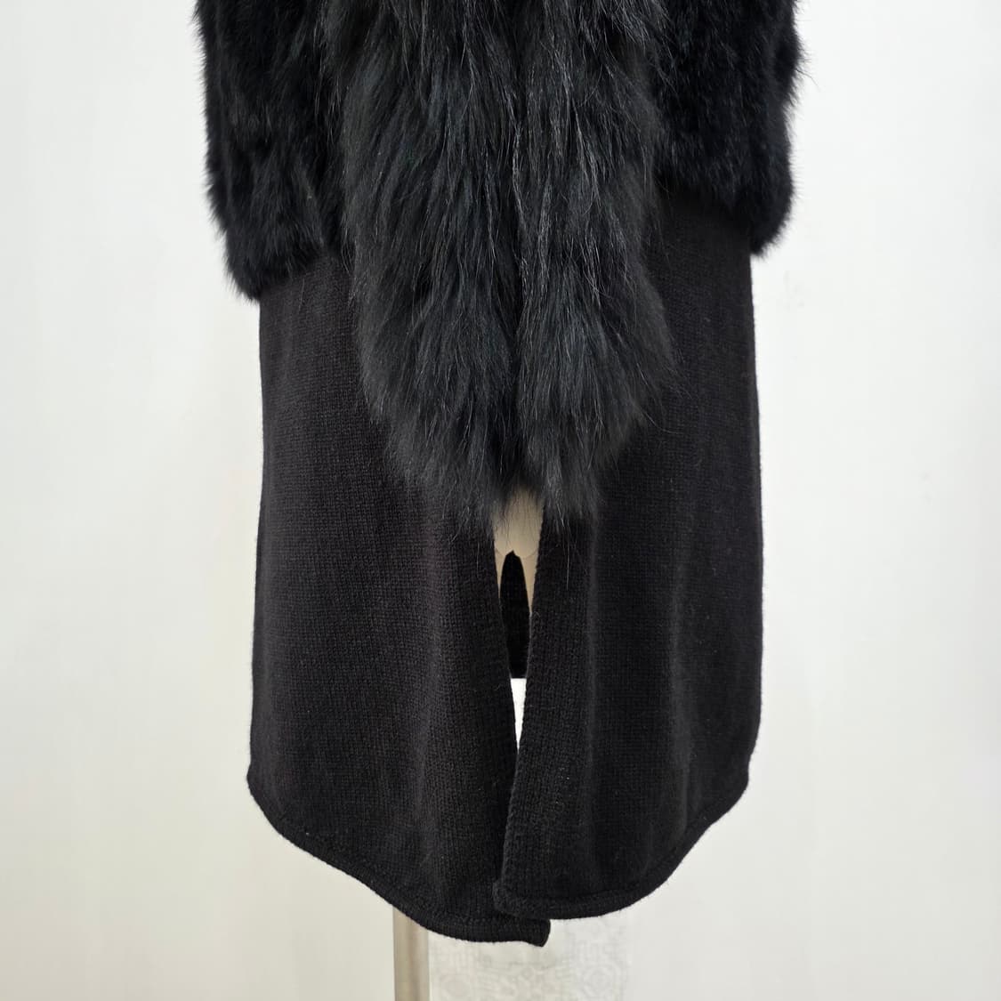 RES 블랙 라쿤퍼 카라 래빗퍼 롱베스트 상품이미지5