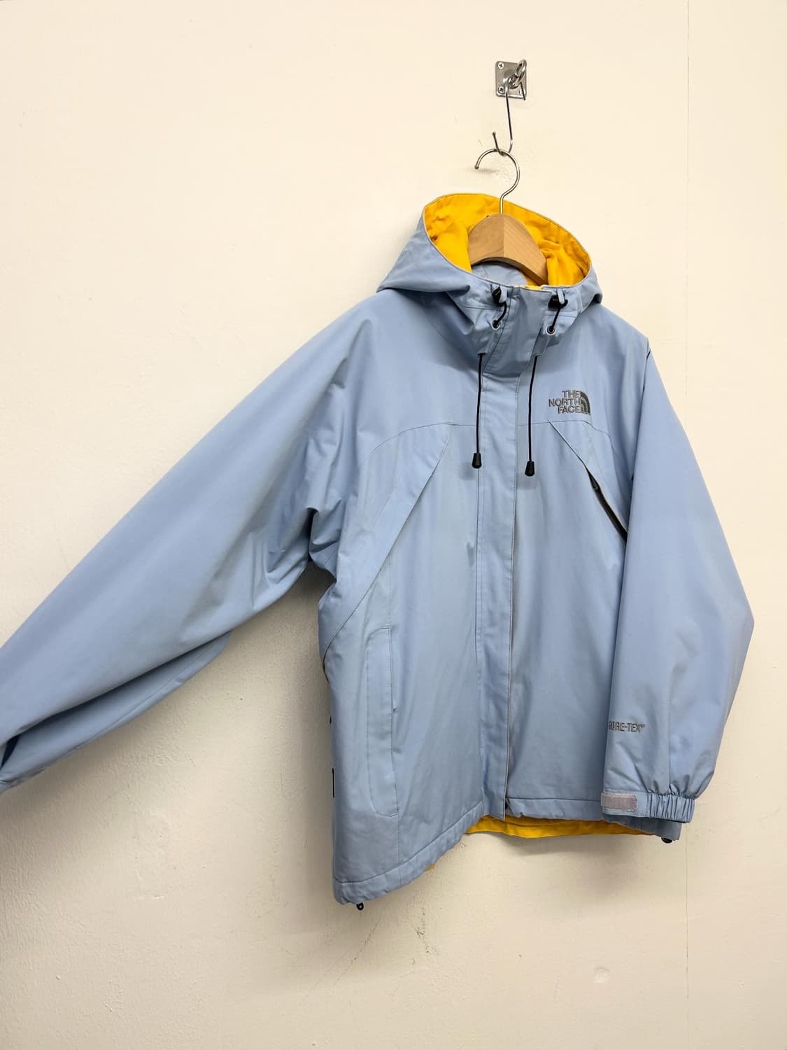 노스페이스 고어텍스 후드자켓 상품이미지2